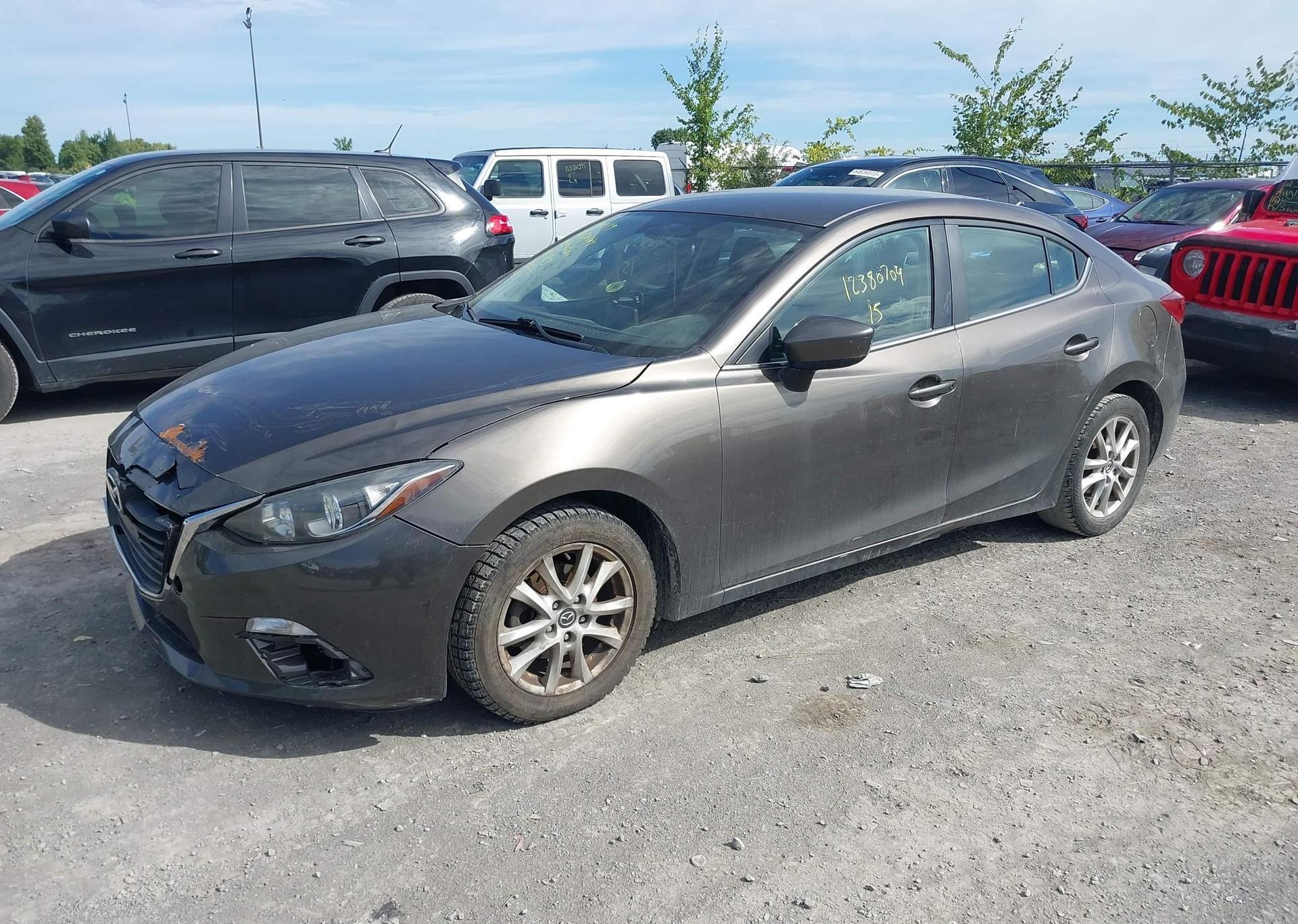 2015 MAZDA MAZDA3 GS