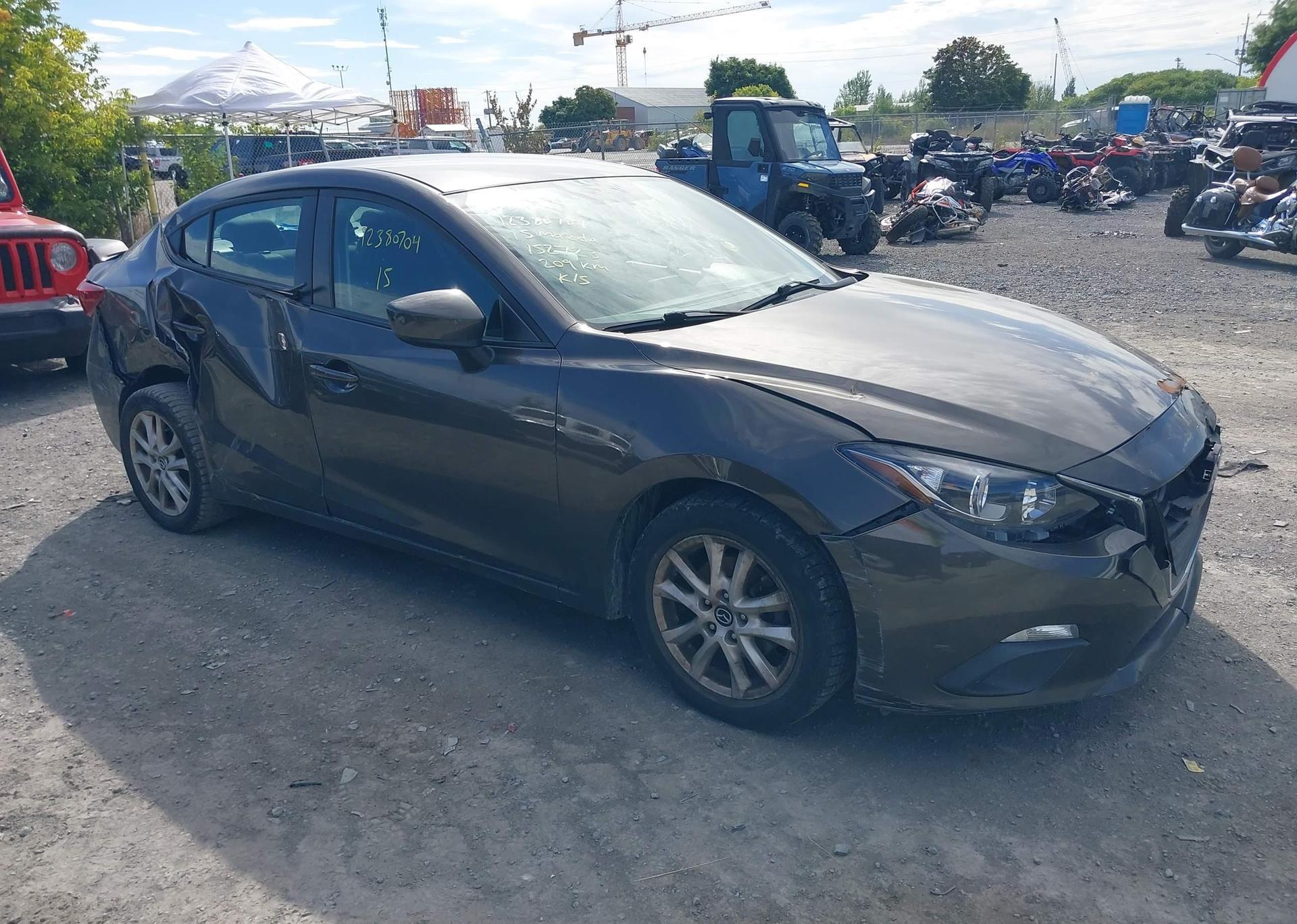 2015 MAZDA MAZDA3 GS