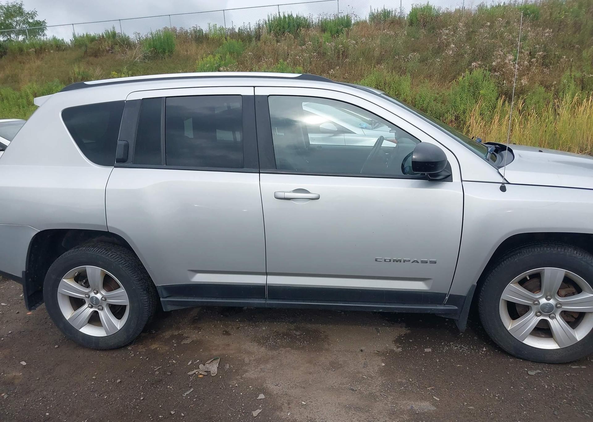 2011 JEEP COMPASS