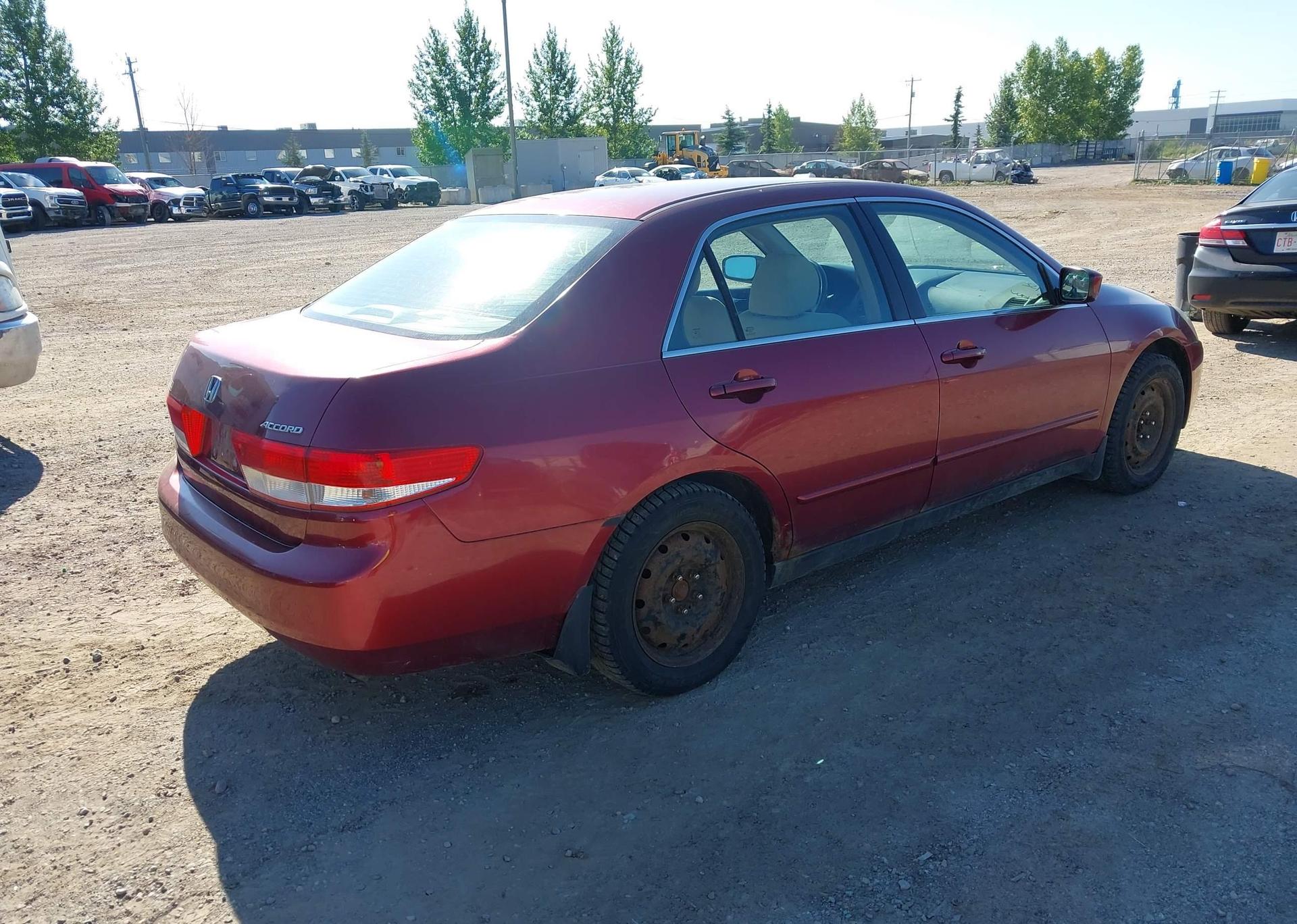 2004 HONDA ACCORD LX