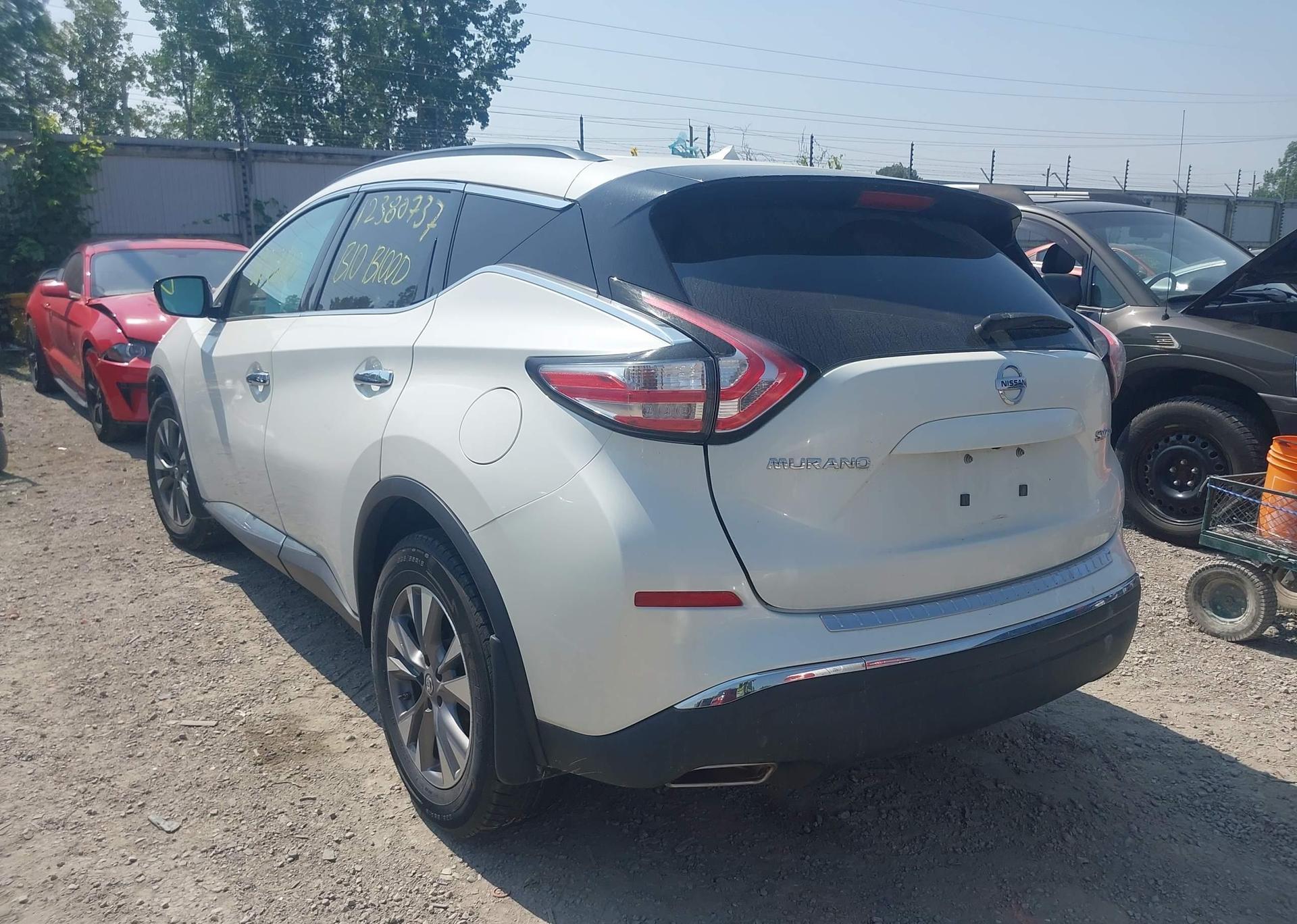 2015 NISSAN MURANO S