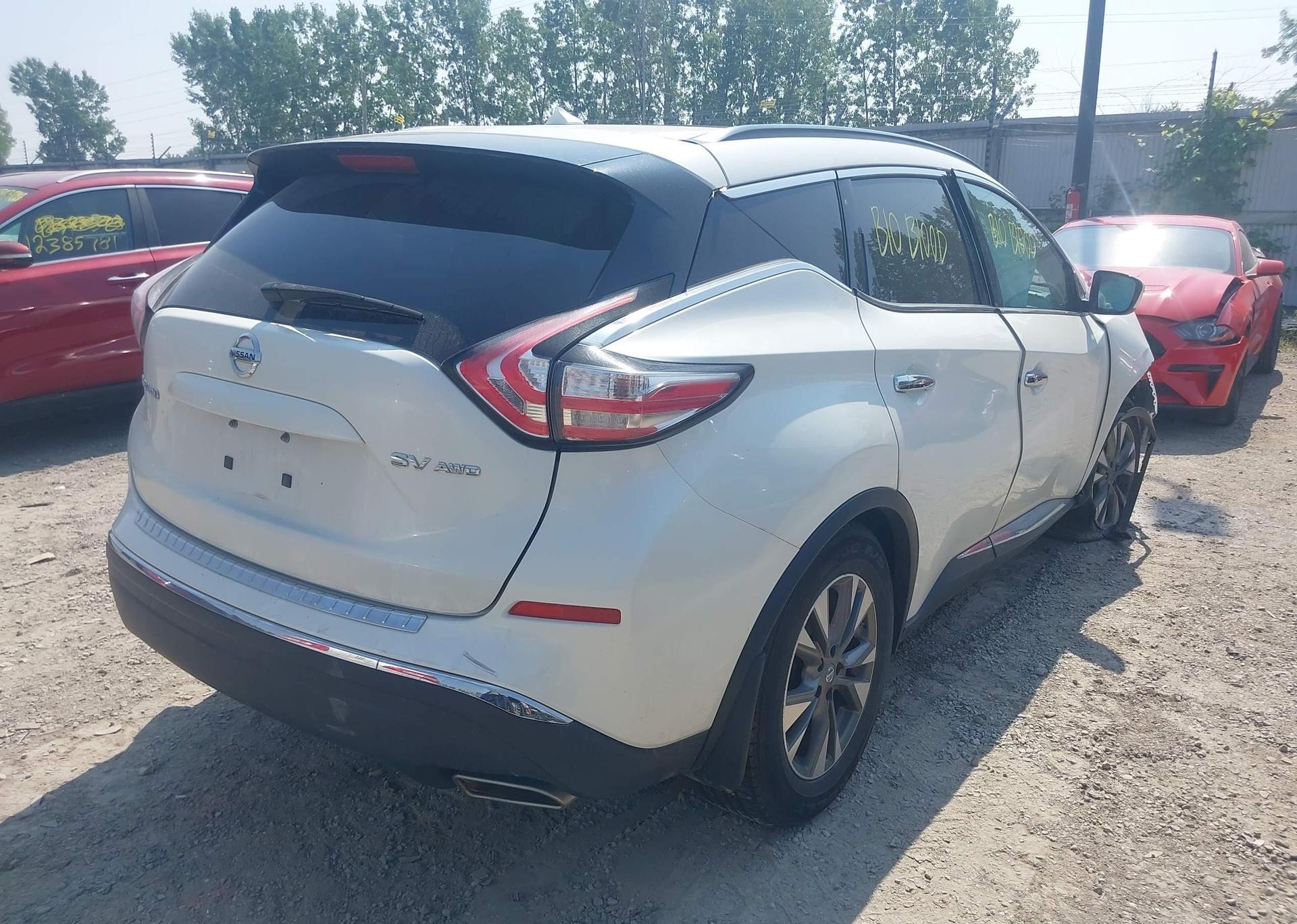 2015 NISSAN MURANO S