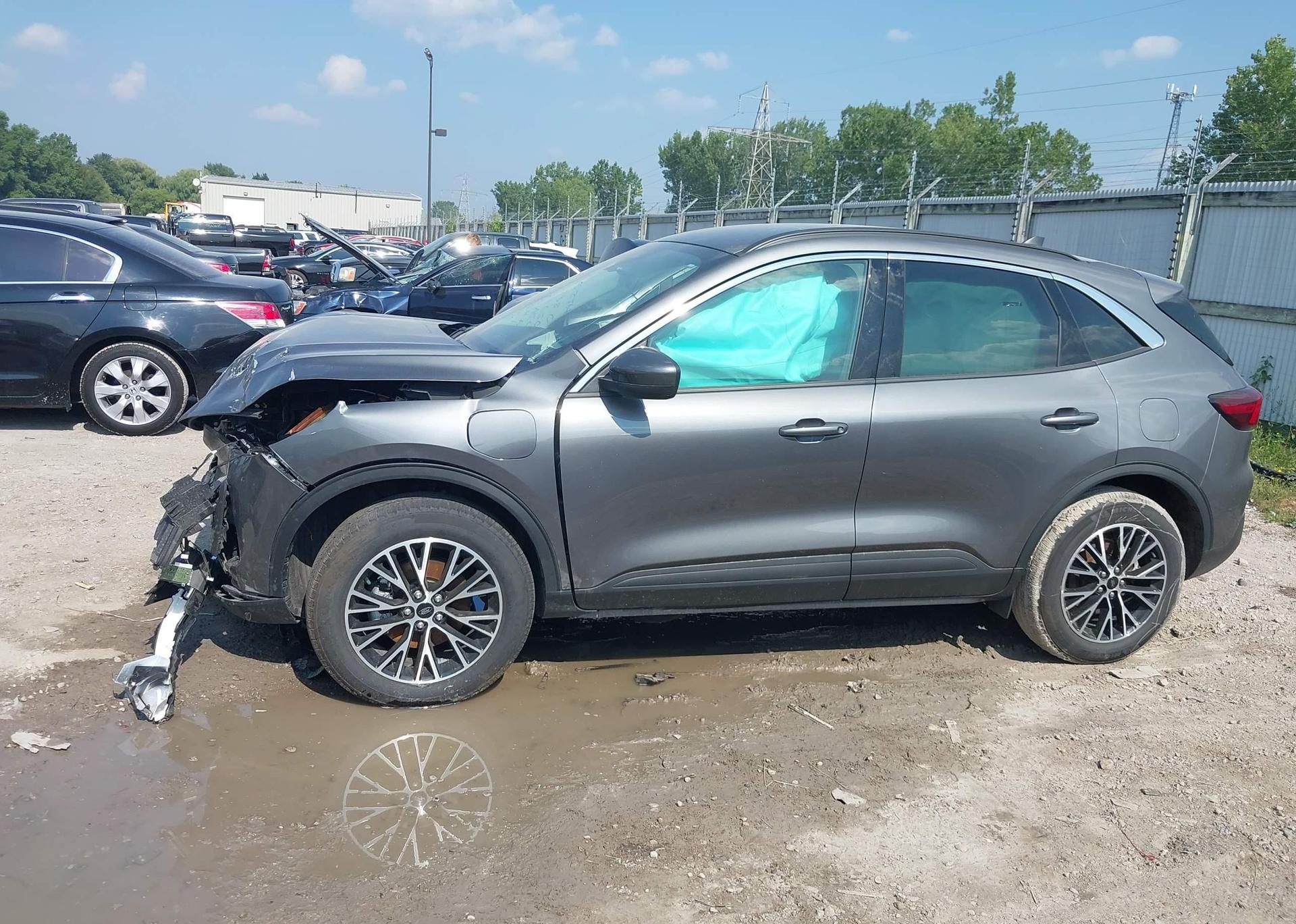 2024 FORD ESCAPE PHEV