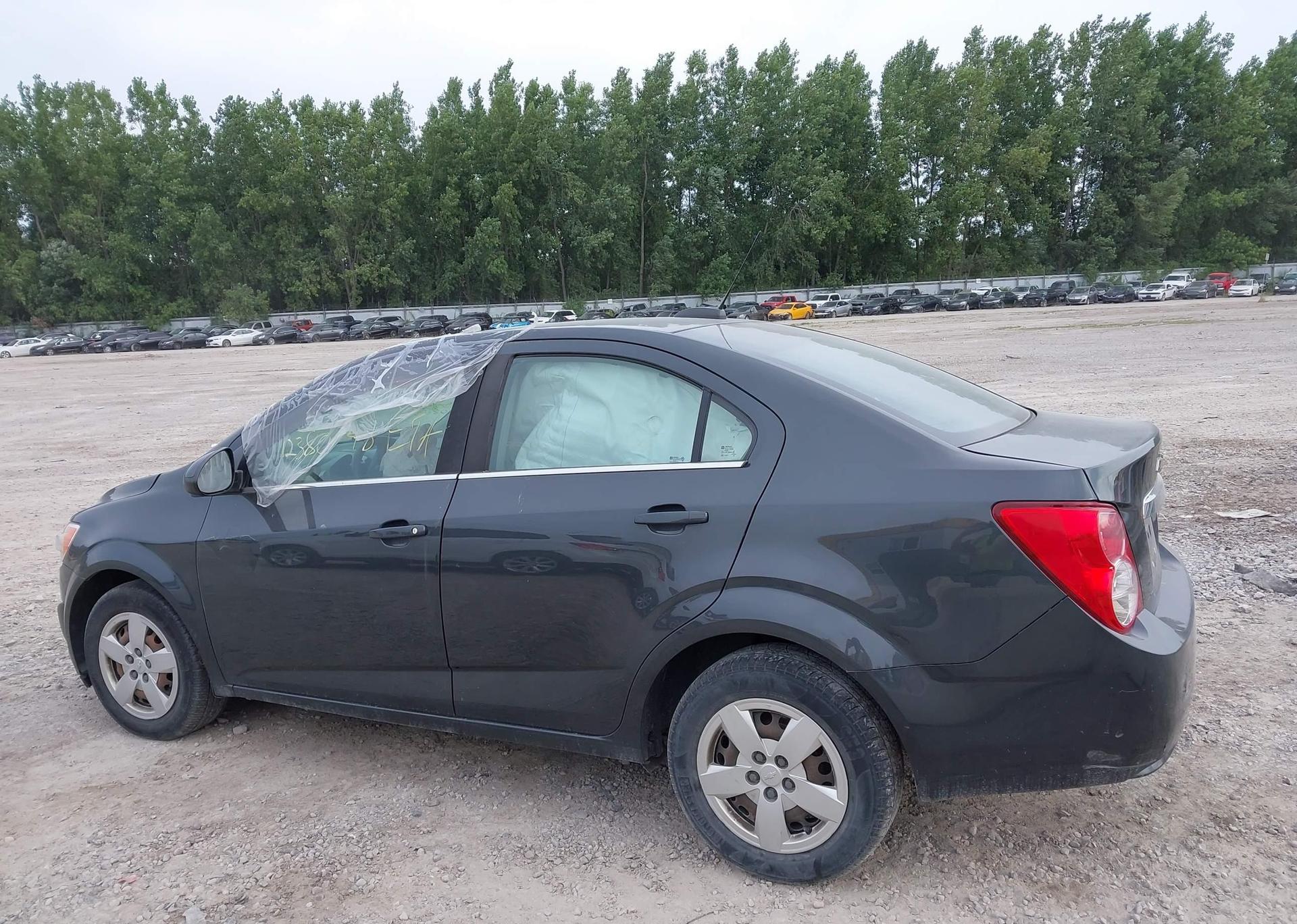 2015 CHEVROLET SONIC LT