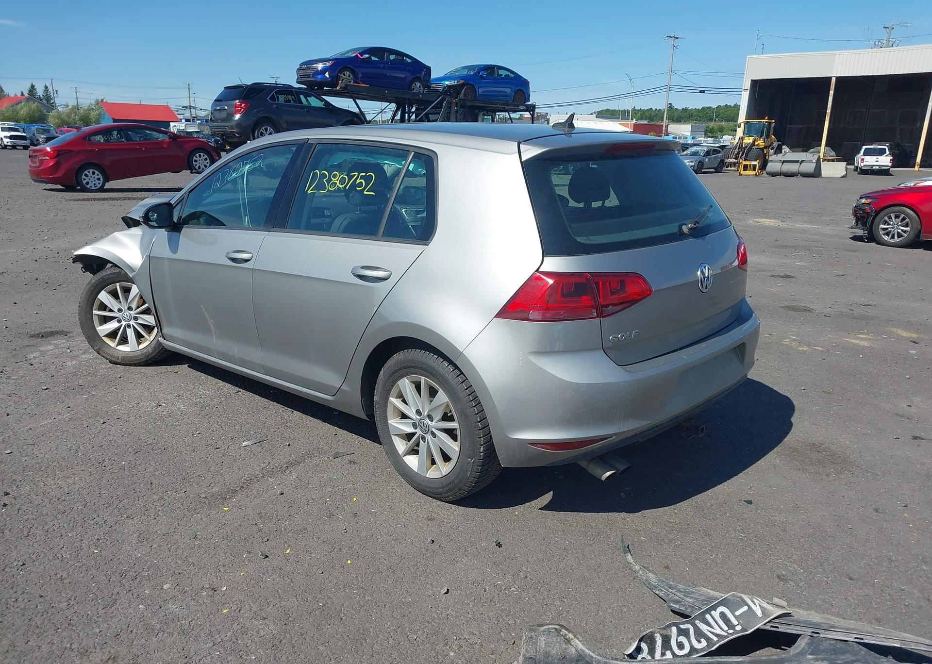 2017 VOLKSWAGEN GOLF 1.8 TSI COMFORTLINE