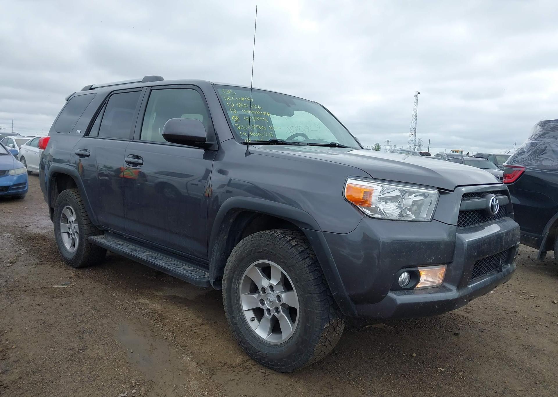 2012 TOYOTA 4RUNNER SR5 V6
