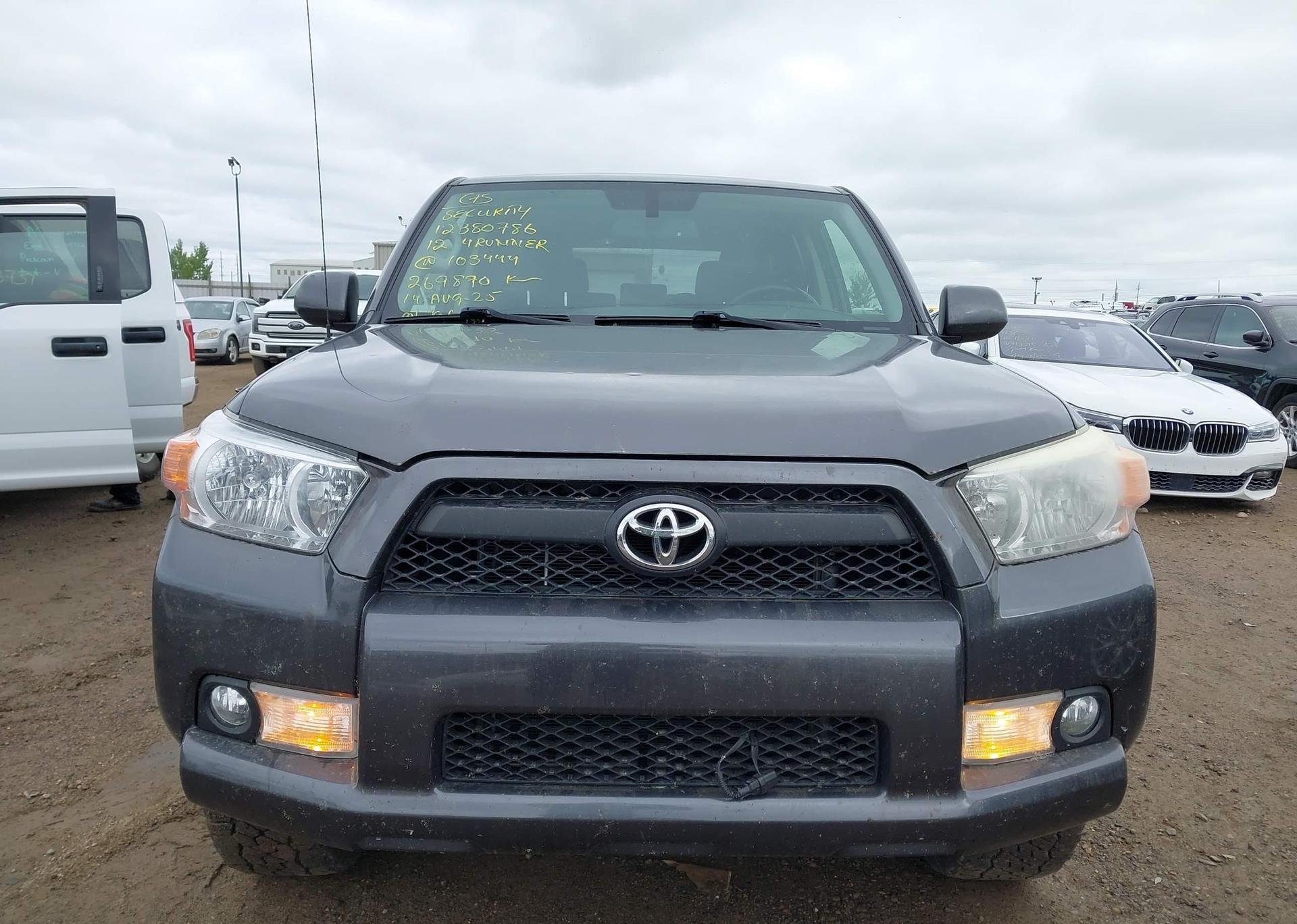 2012 TOYOTA 4RUNNER SR5 V6