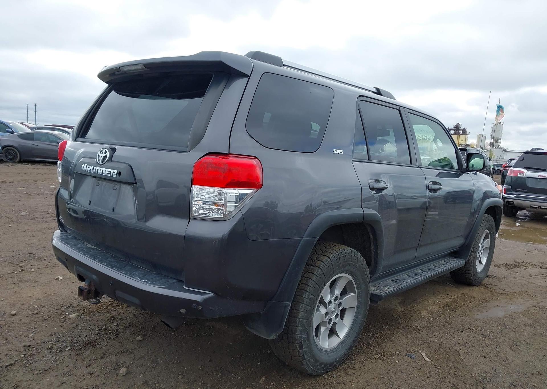 2012 TOYOTA 4RUNNER SR5 V6