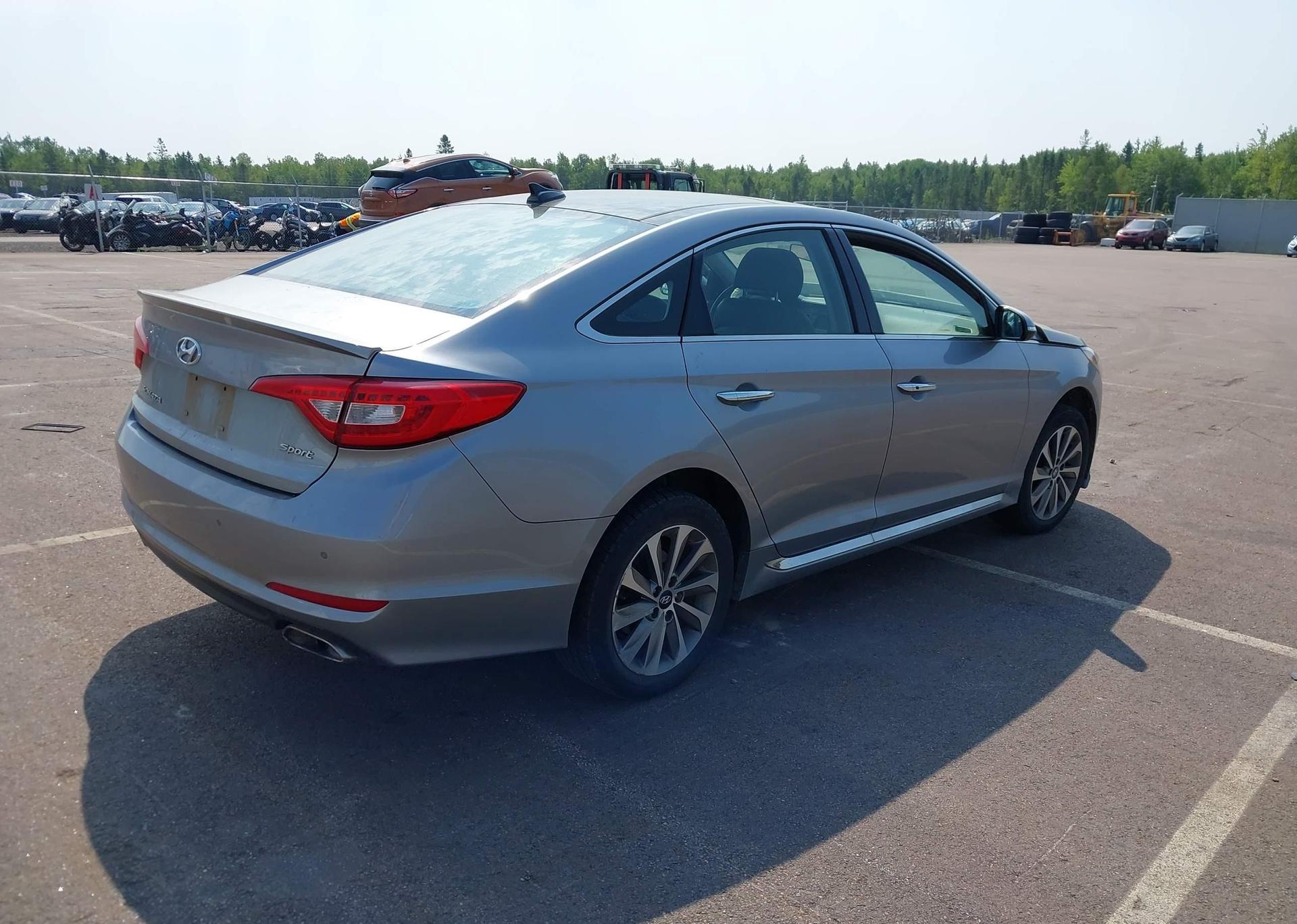 2015 HYUNDAI SONATA SPORT