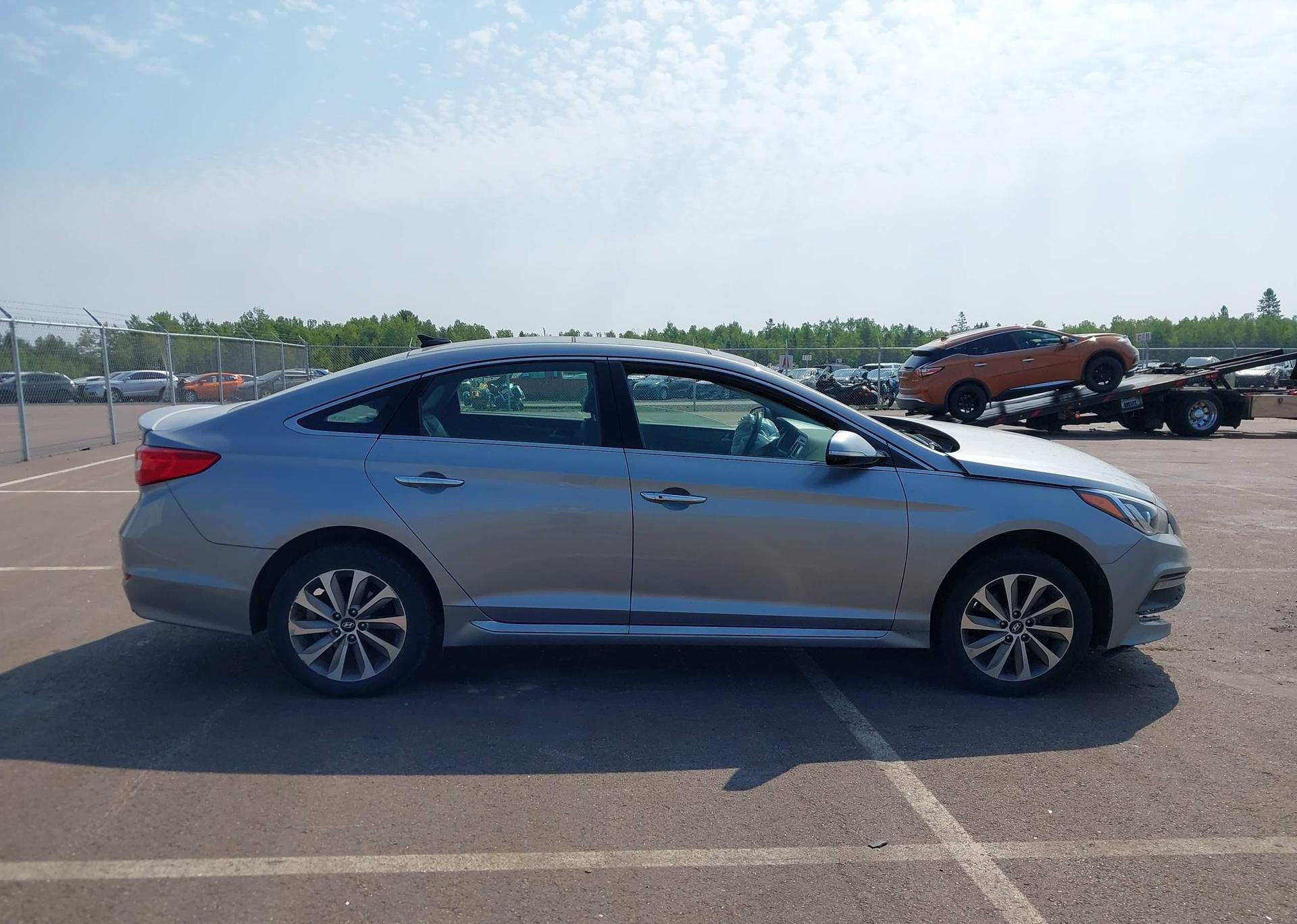 2015 HYUNDAI SONATA SPORT