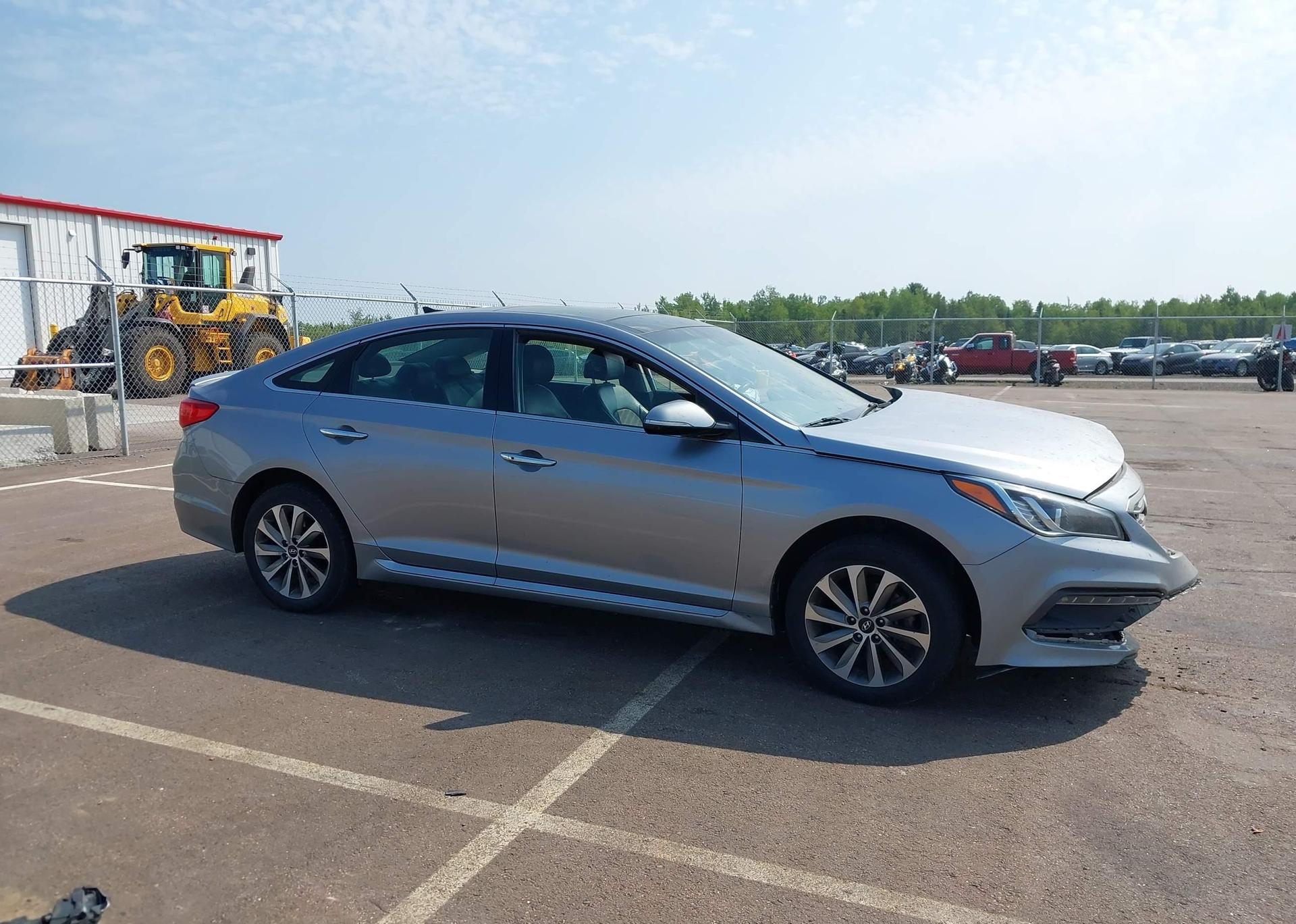 2015 HYUNDAI SONATA SPORT