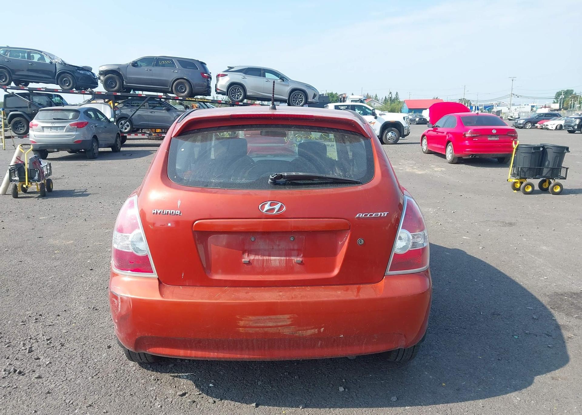 2010 HYUNDAI ACCENT SE