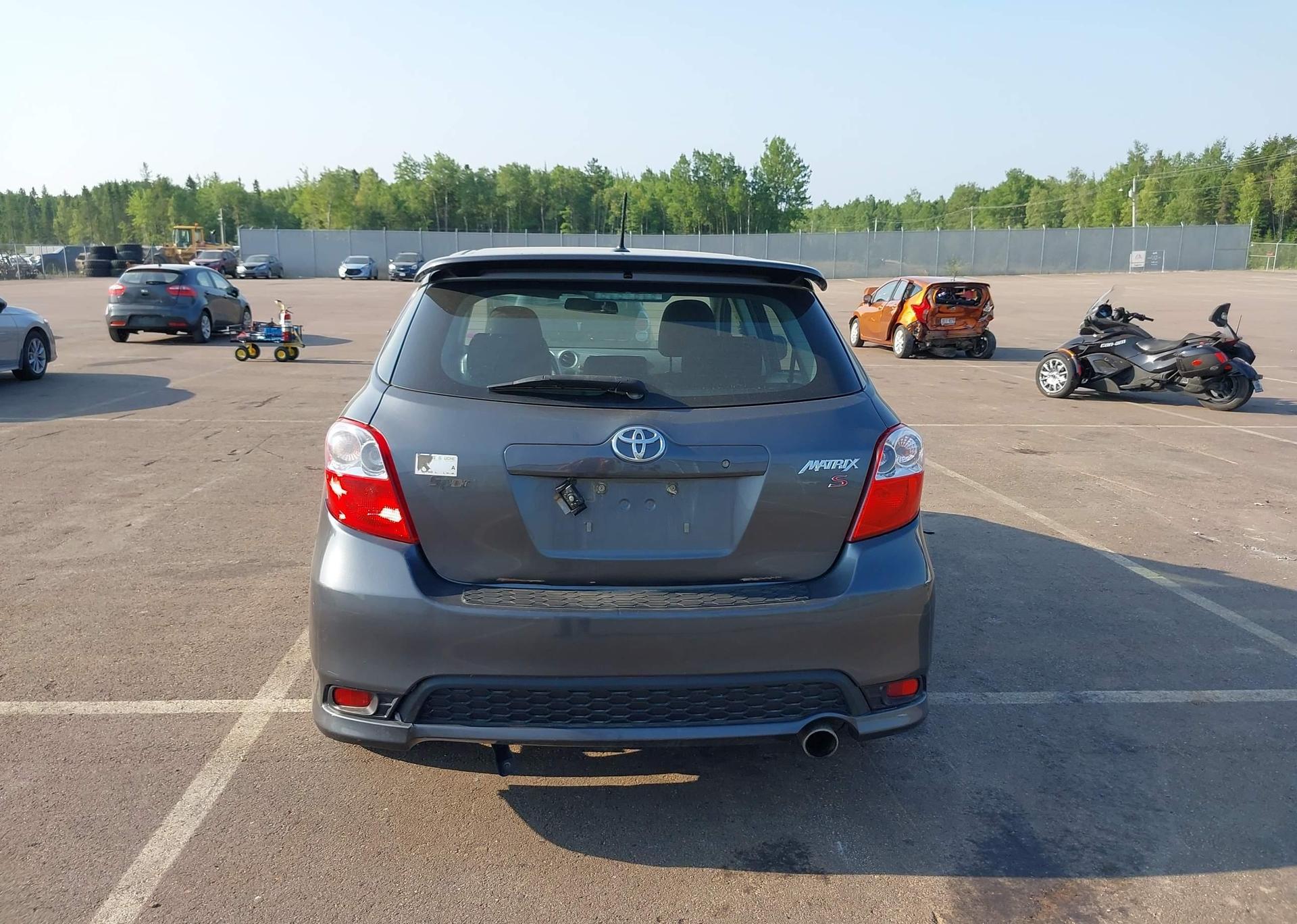 2012 TOYOTA MATRIX