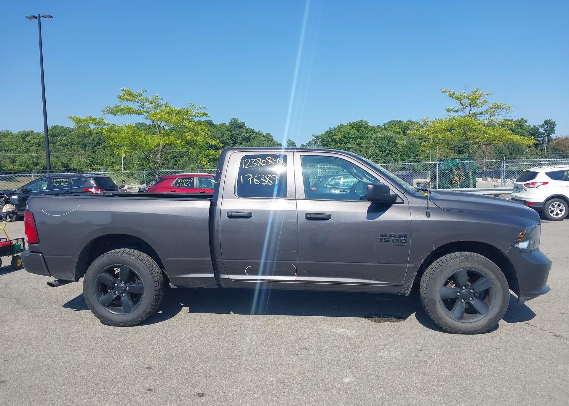 2022 RAM 1500 CLASSIC TRADESMAN