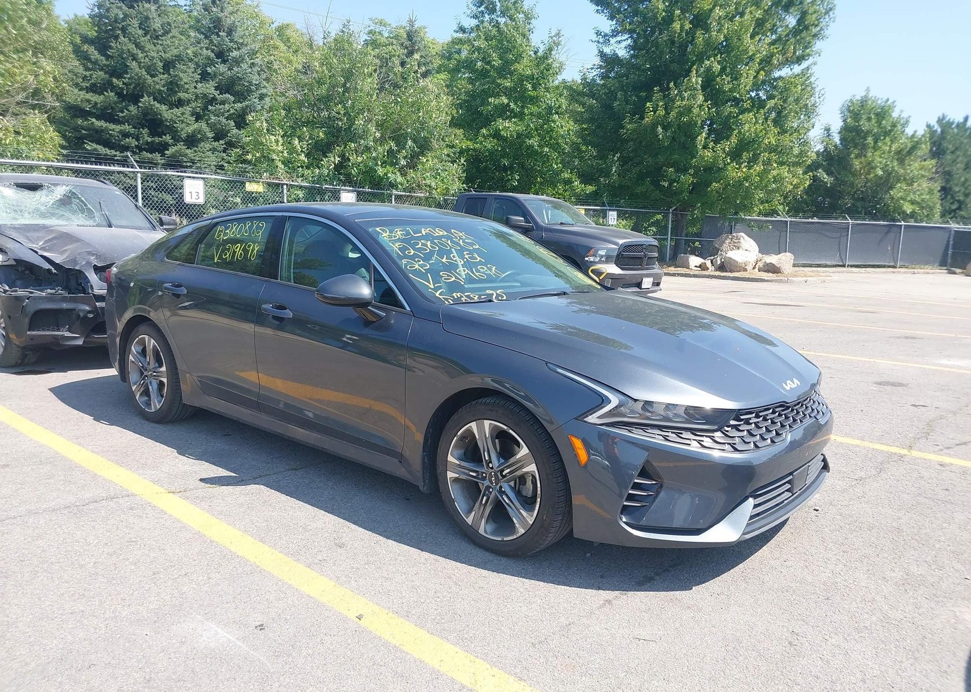 2023 KIA K5 EX