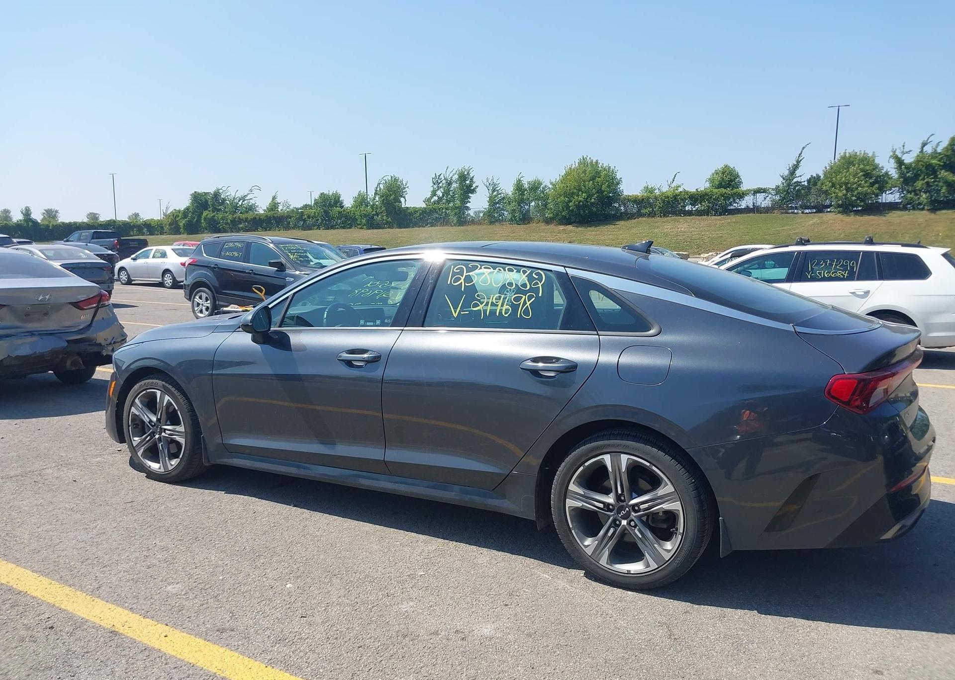 2023 KIA K5 EX