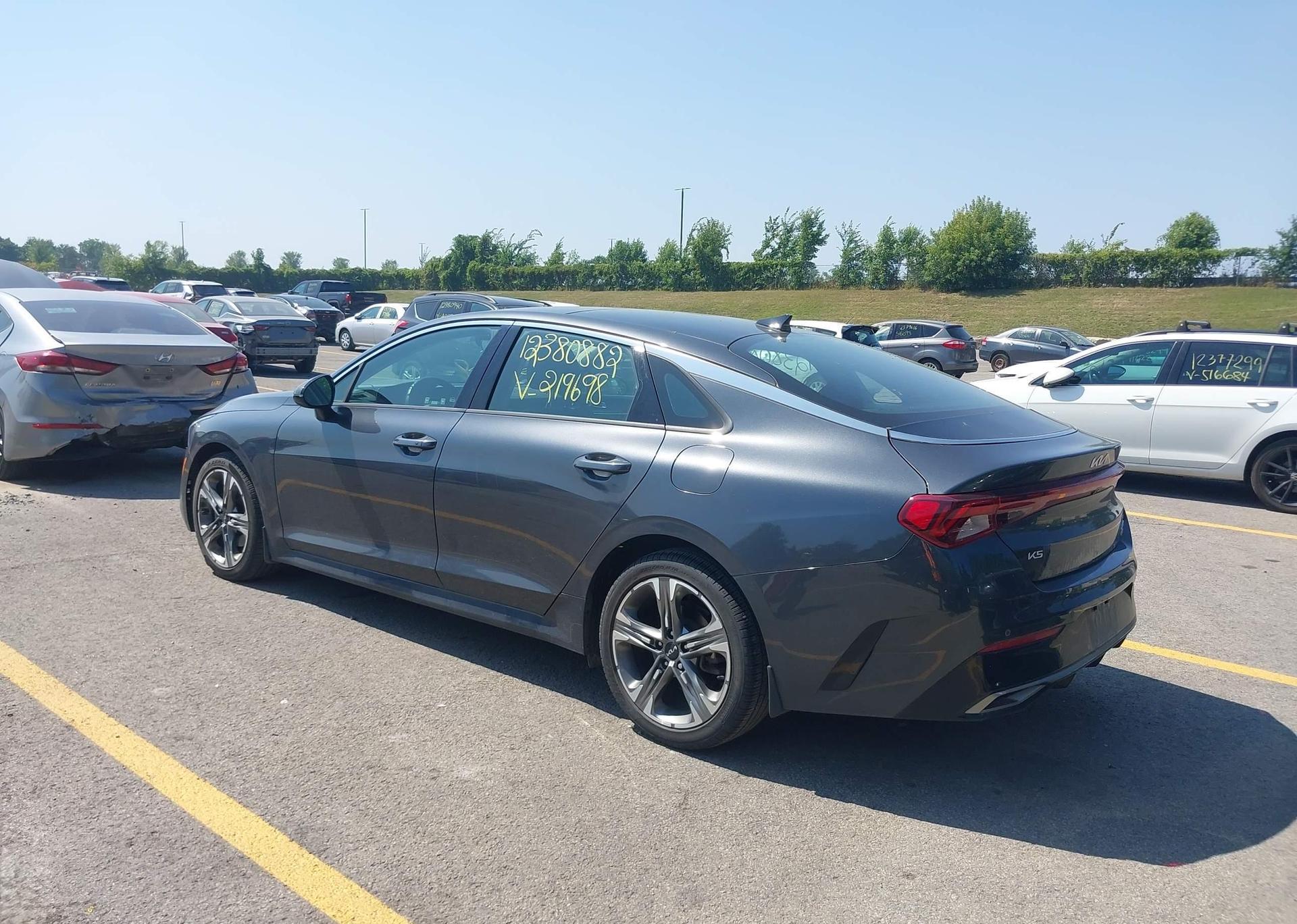 2023 KIA K5 EX
