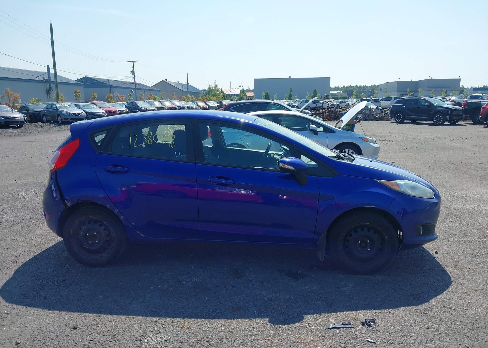 2014 FORD FIESTA SE