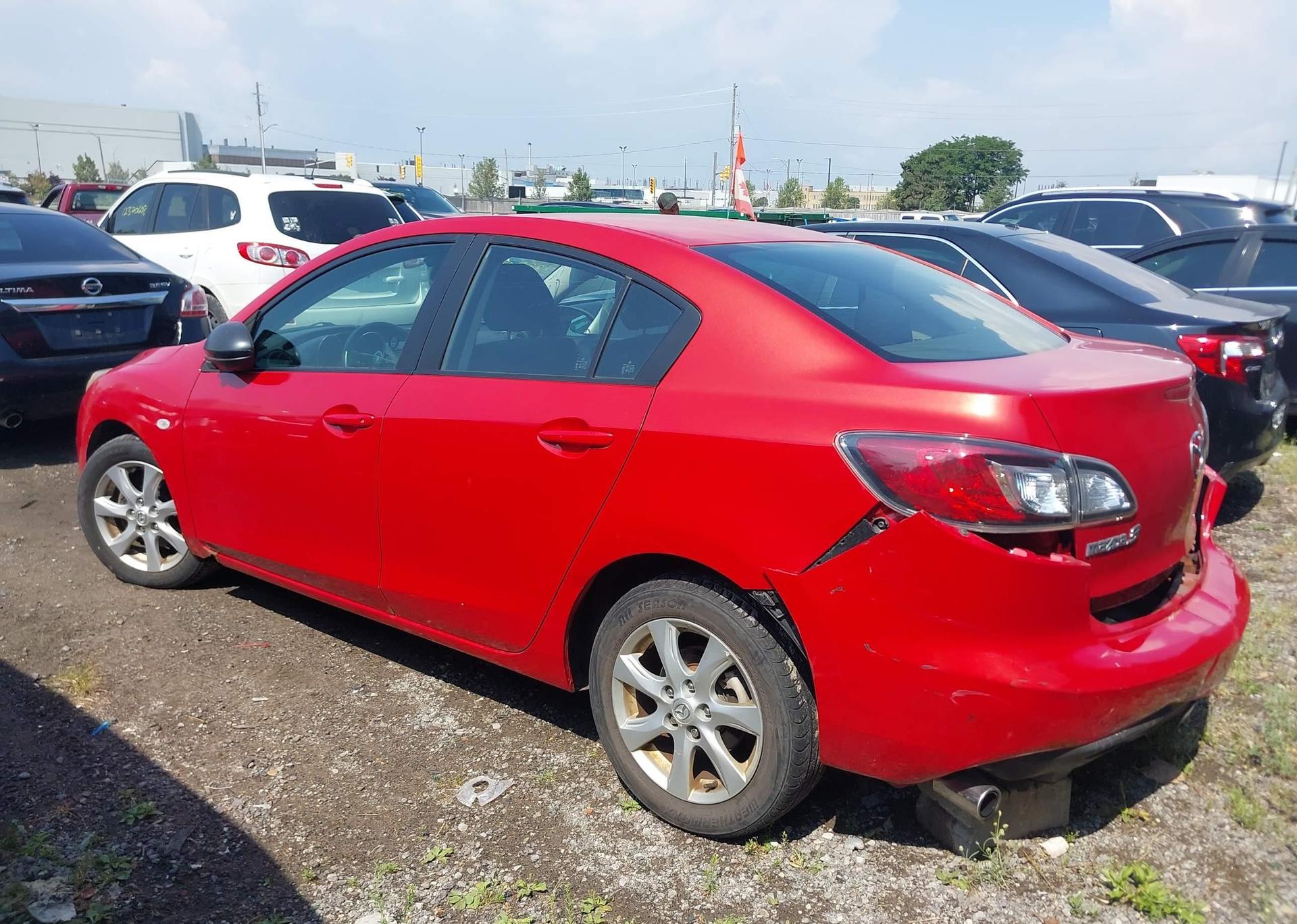 2010 MAZDA 3 I