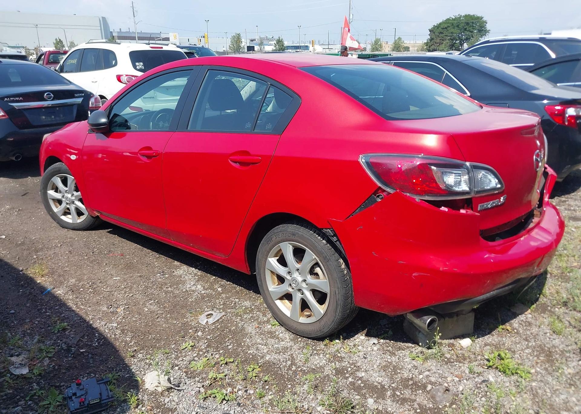 2010 MAZDA 3 I