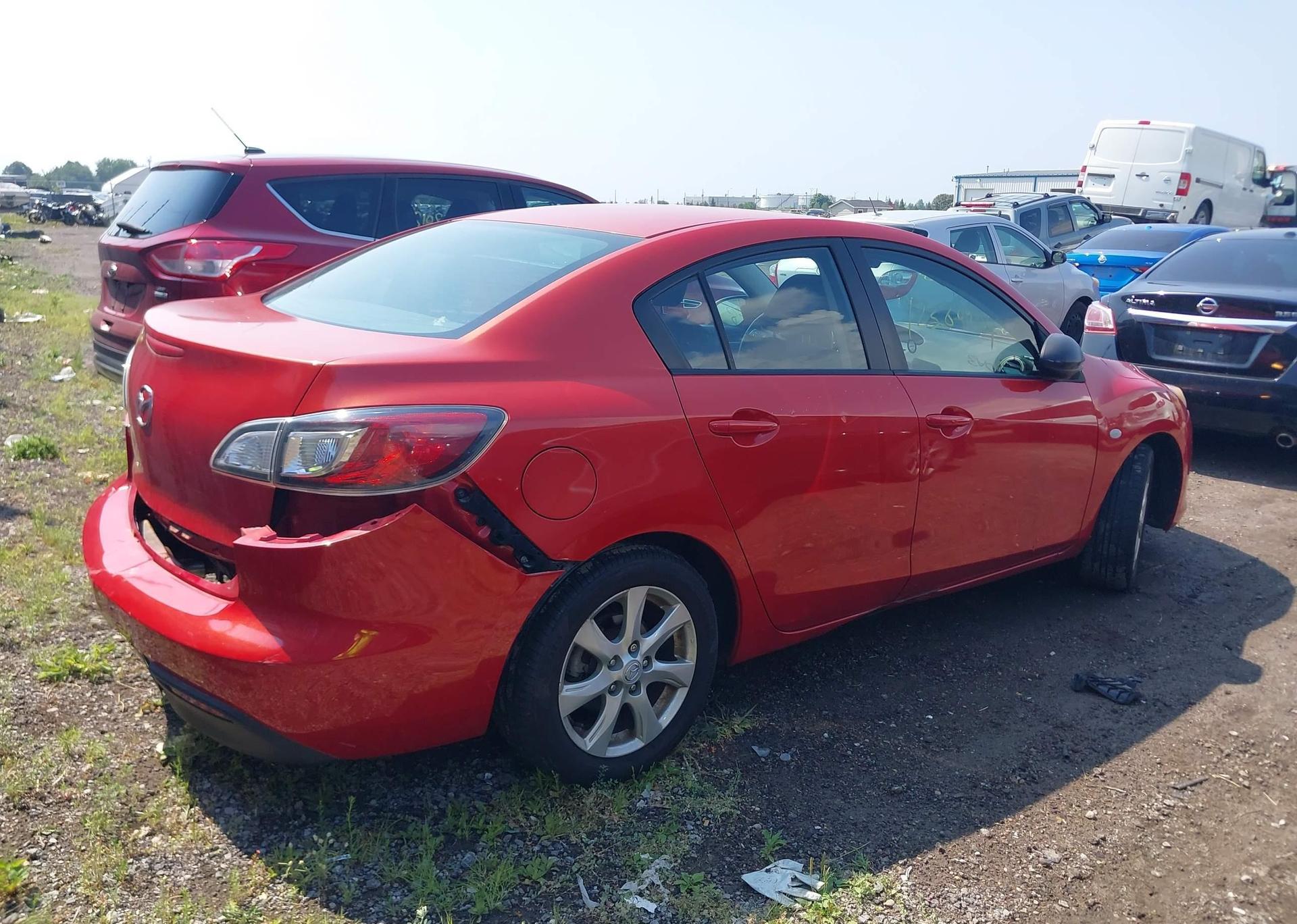 2010 MAZDA 3 I