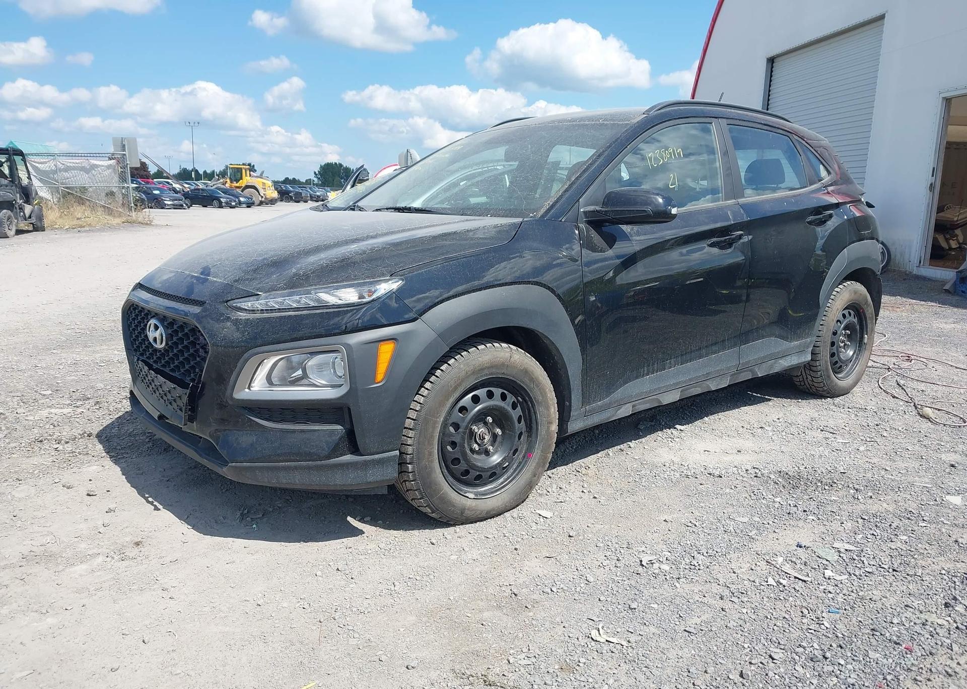 2021 HYUNDAI KONA SE