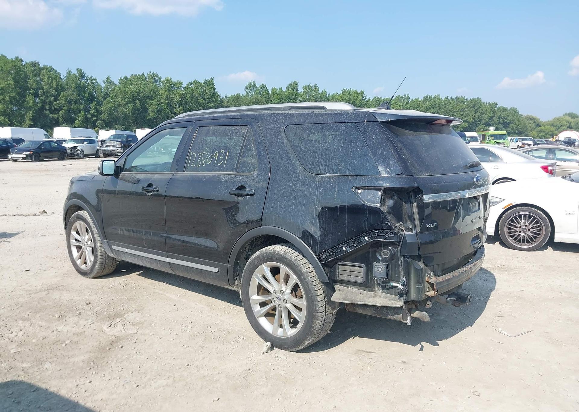2019 FORD EXPLORER XLT