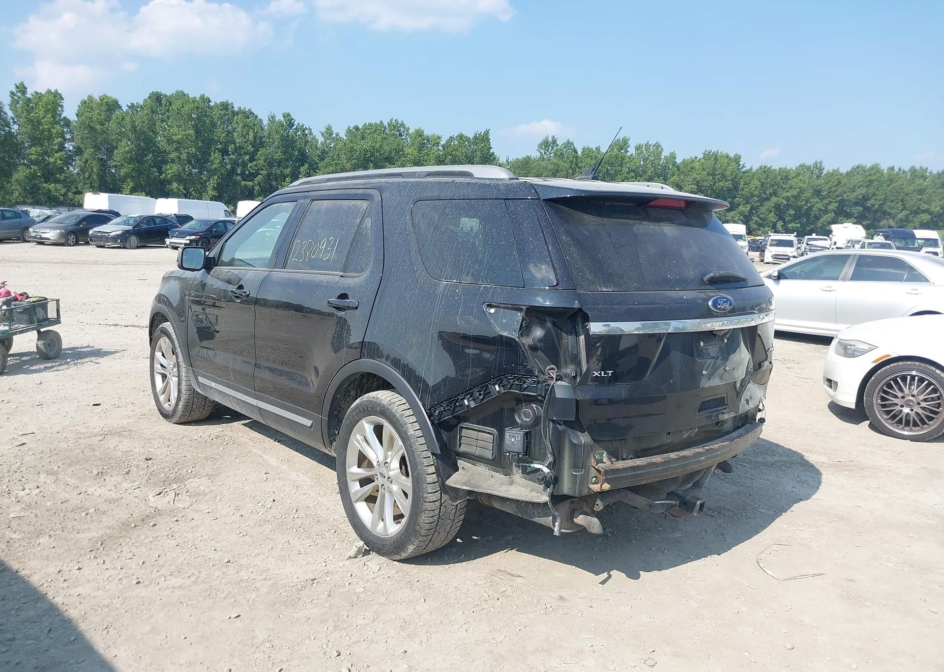 2019 FORD EXPLORER XLT