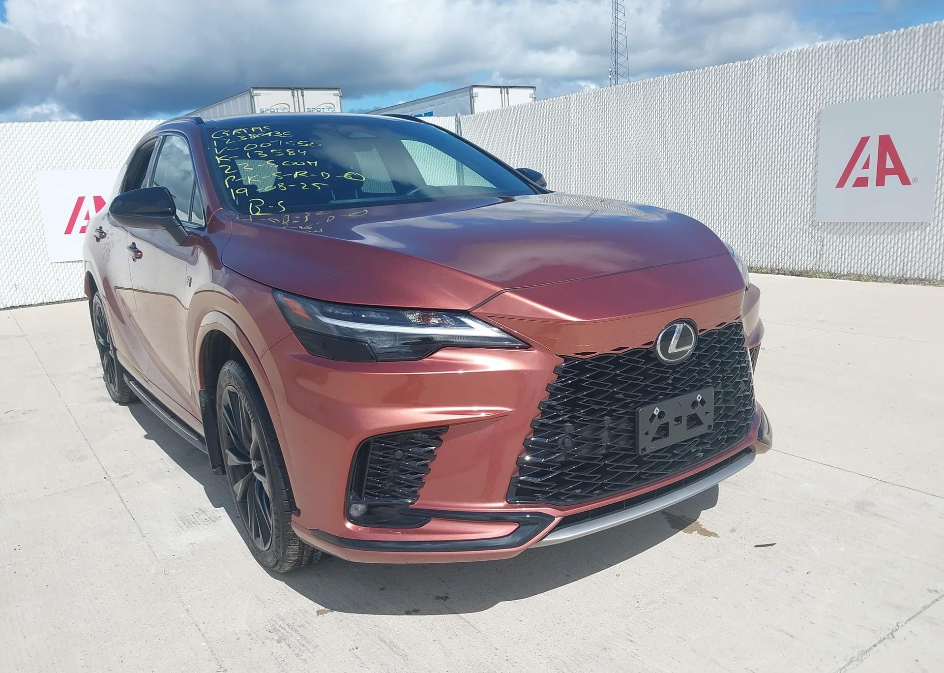 2023 LEXUS RX 500H