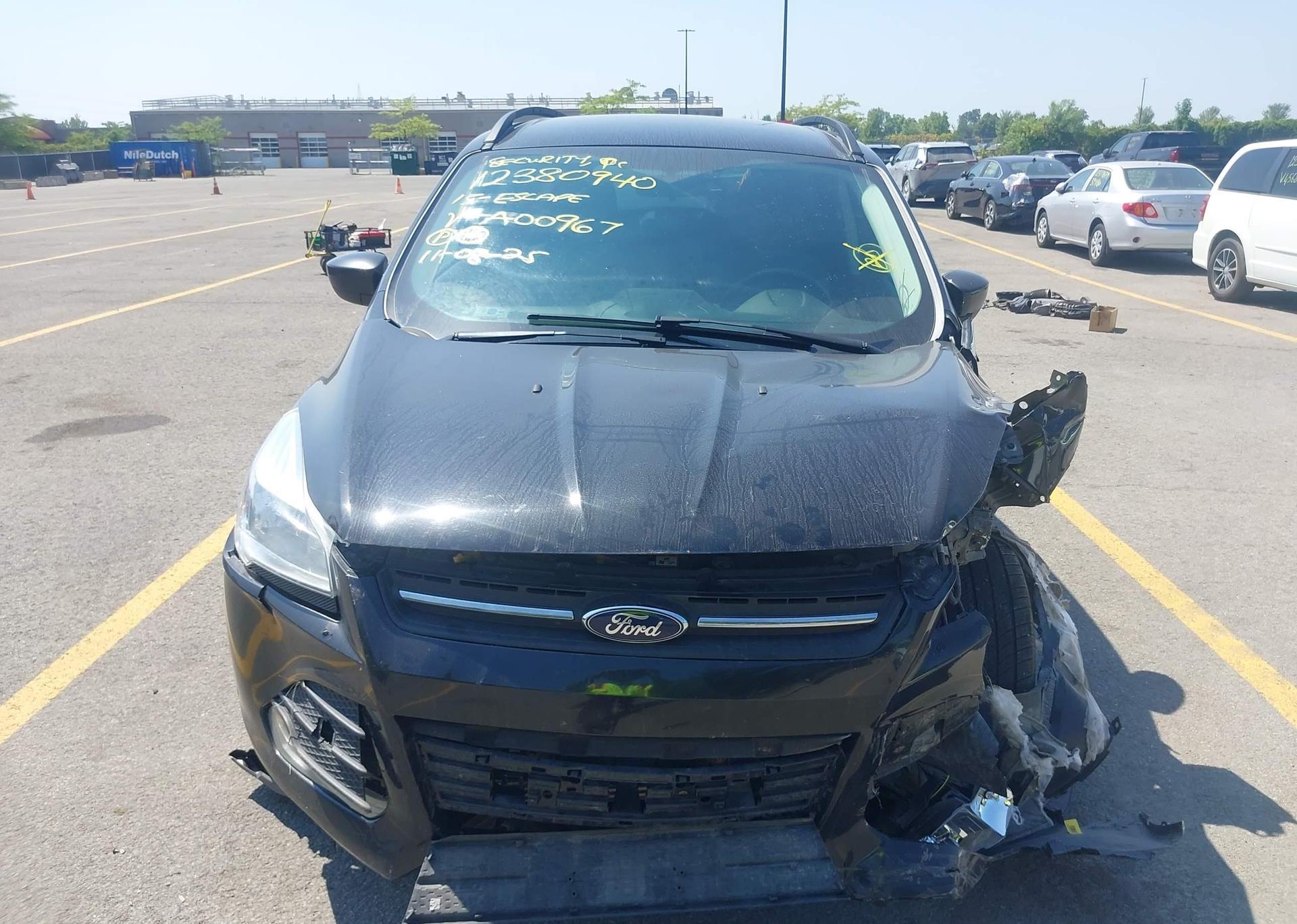 2015 FORD ESCAPE SE