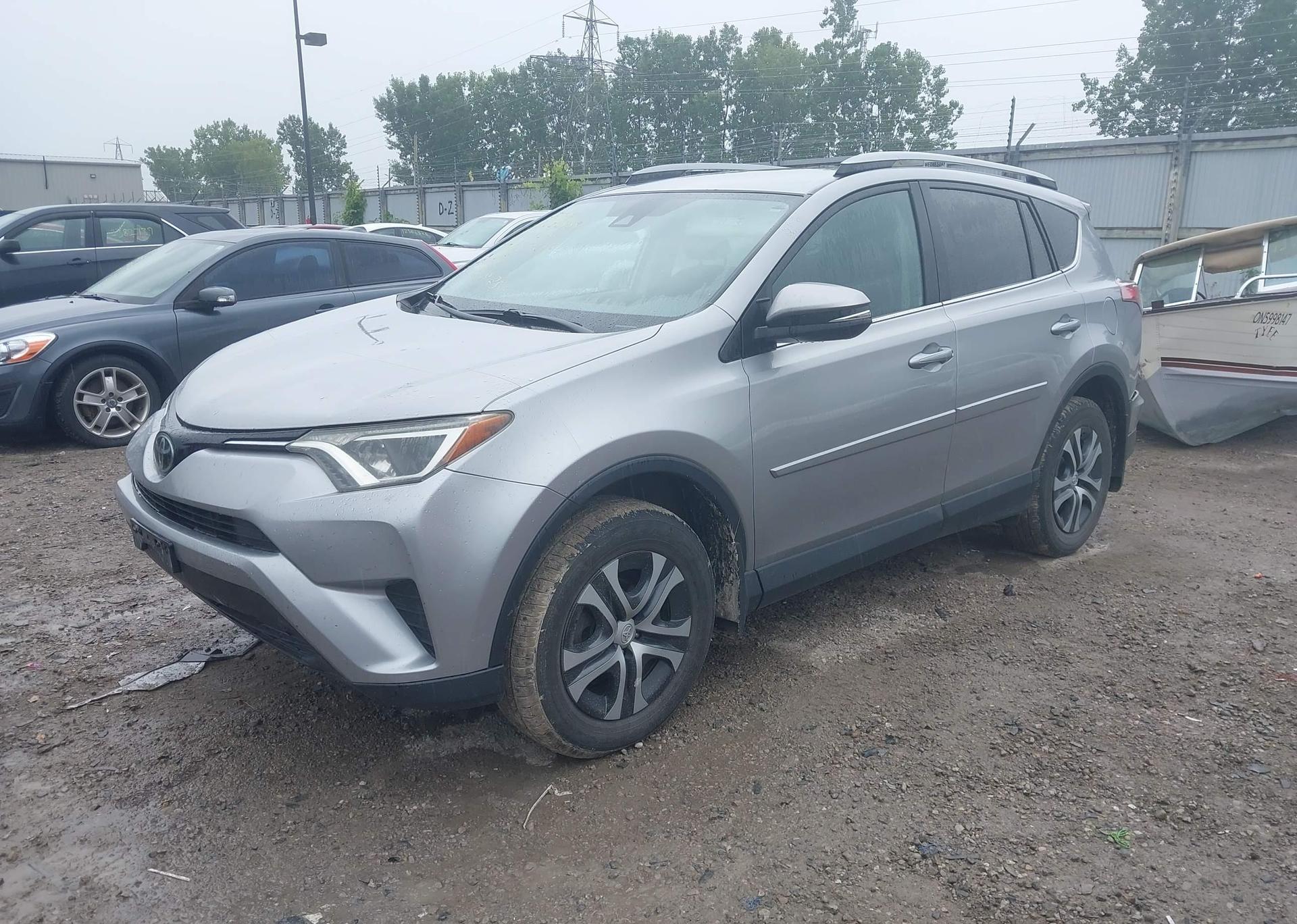 2017 TOYOTA RAV4 LE