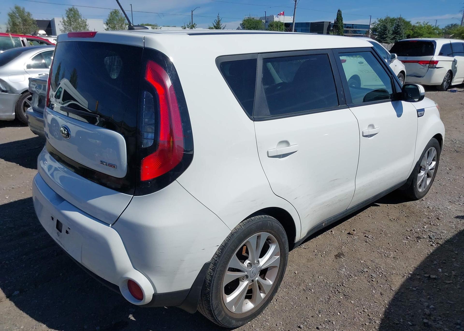 2016 KIA SOUL +
