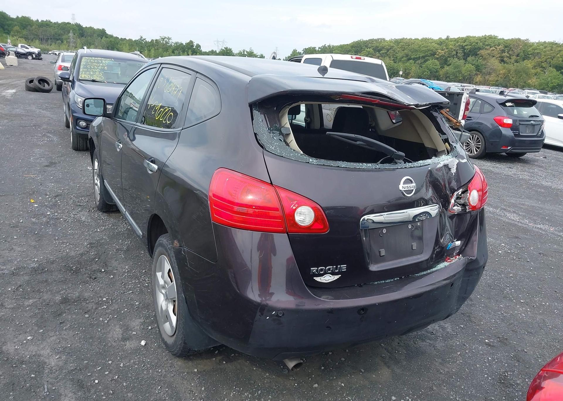 2012 NISSAN ROGUE S