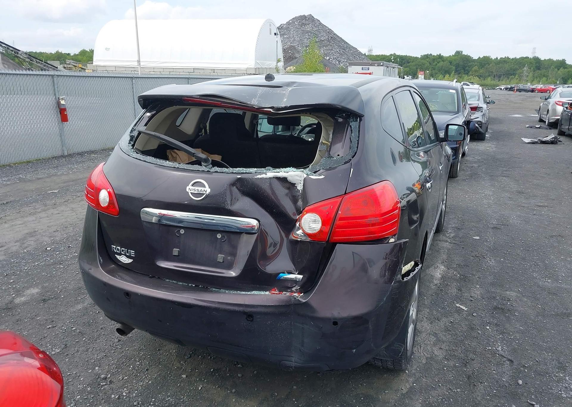 2012 NISSAN ROGUE S