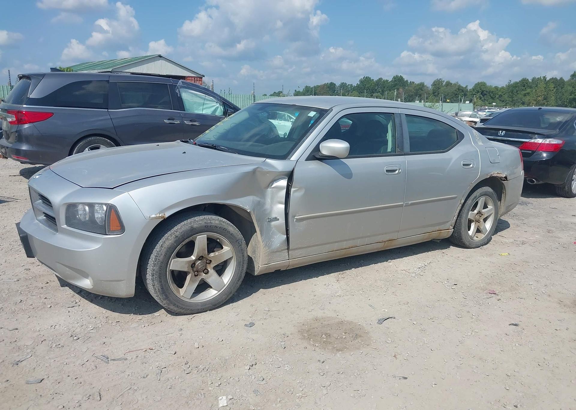2010 DODGE CHARGER SXT