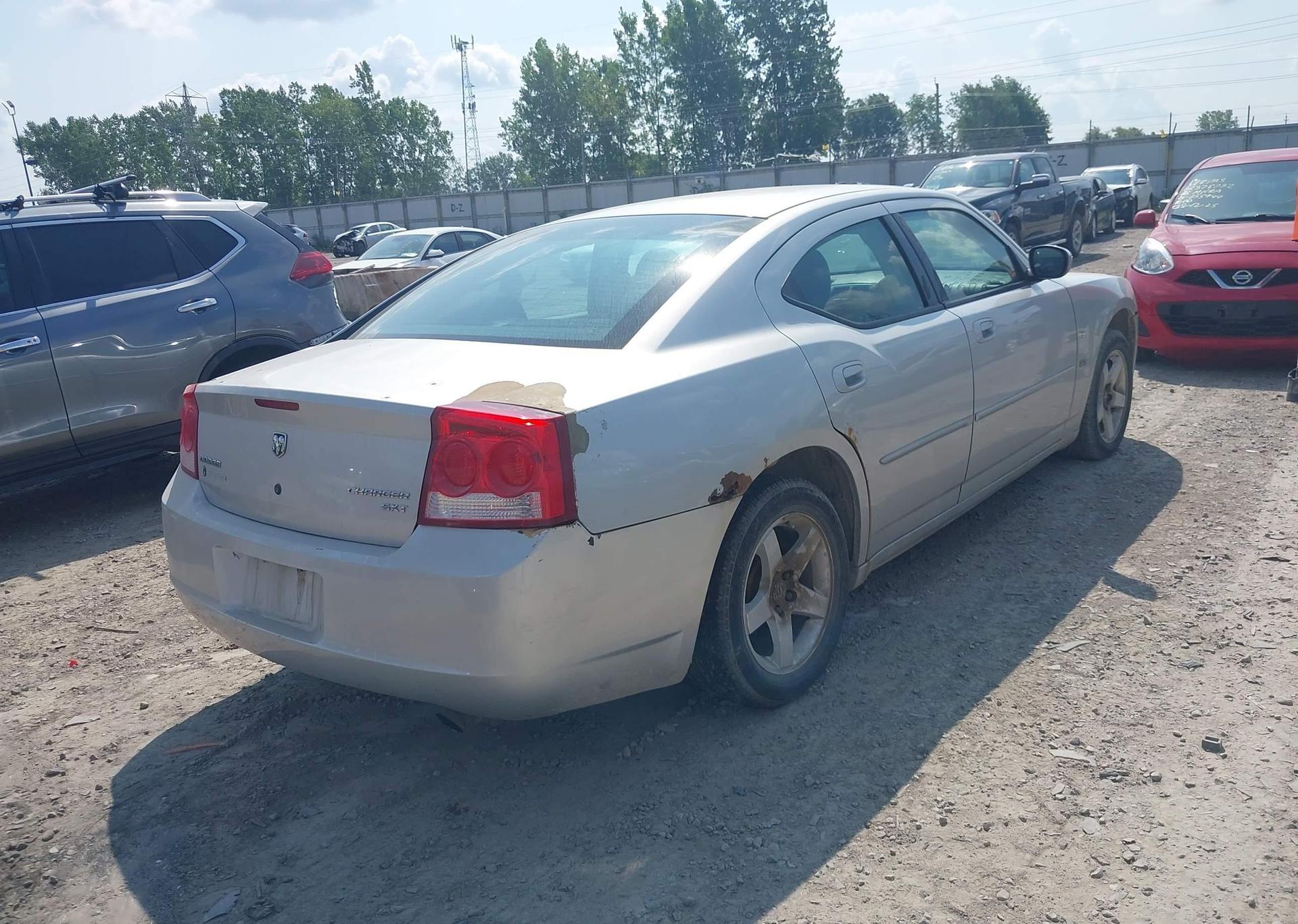 2010 DODGE CHARGER SXT