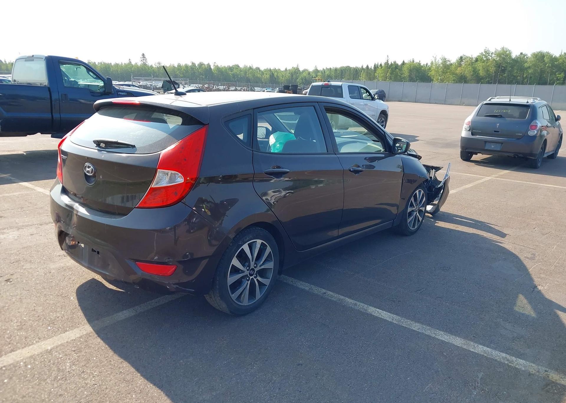2015 HYUNDAI ACCENT GS