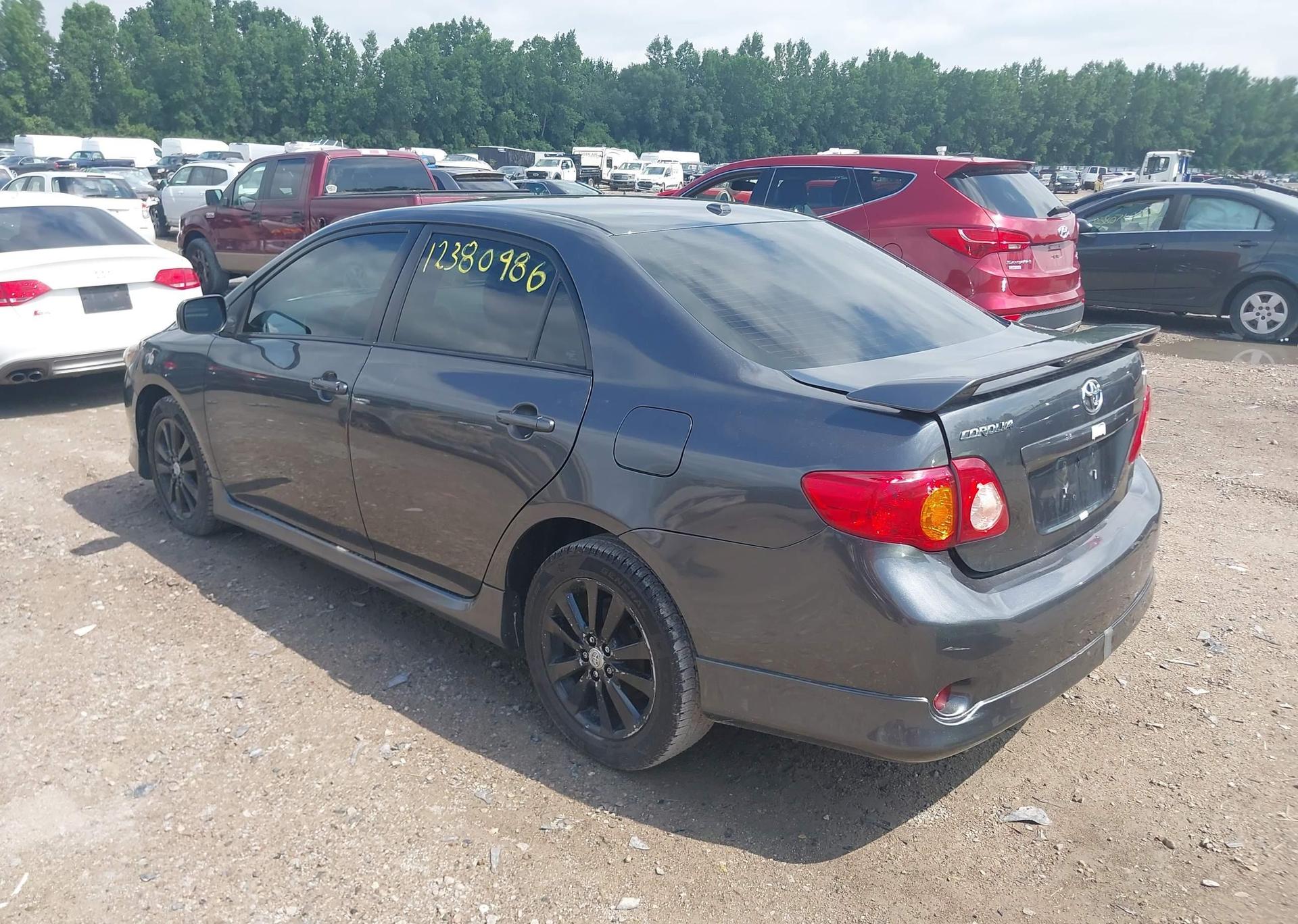 2009 TOYOTA COROLLA S