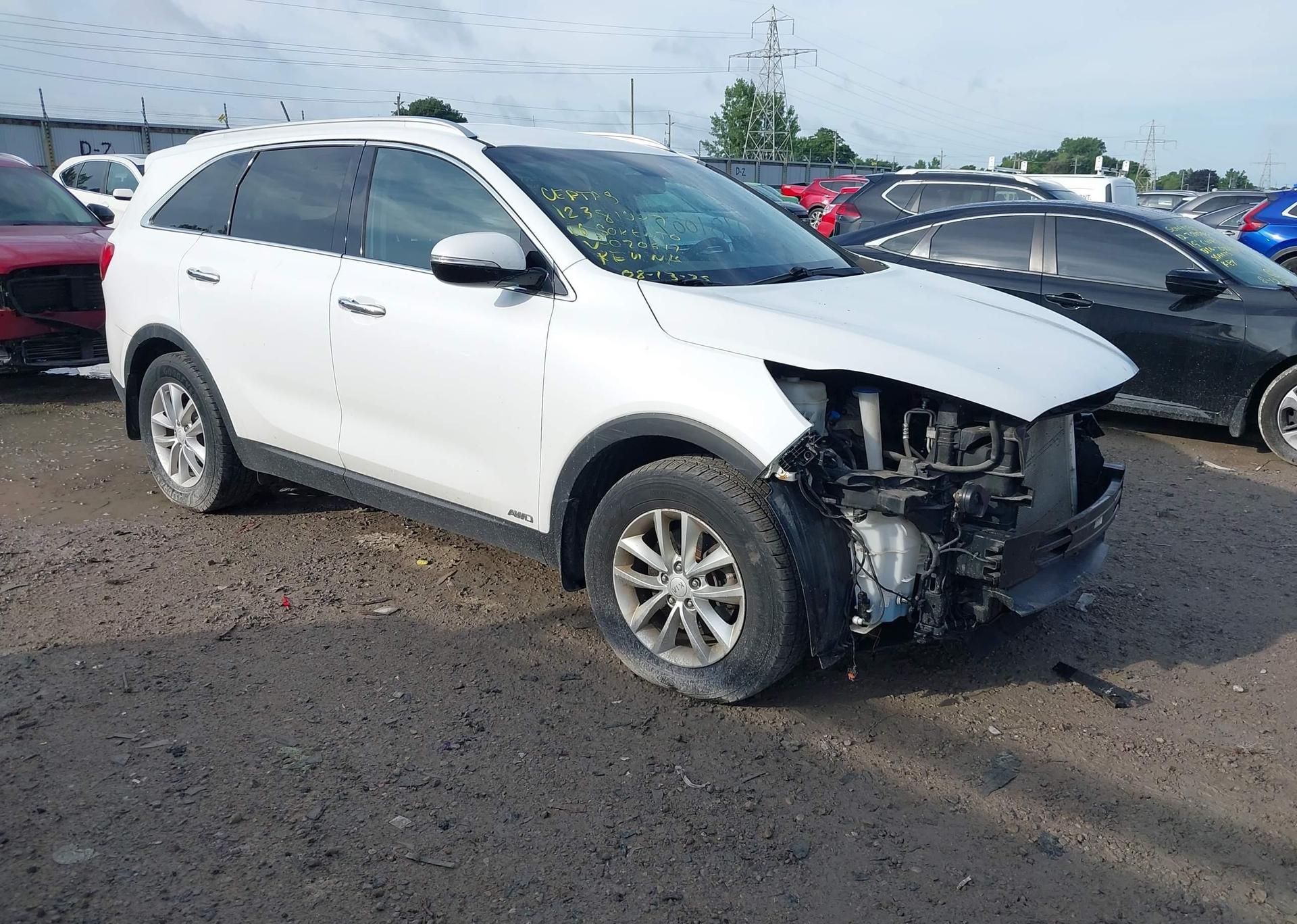 2016 KIA SORENTO LX