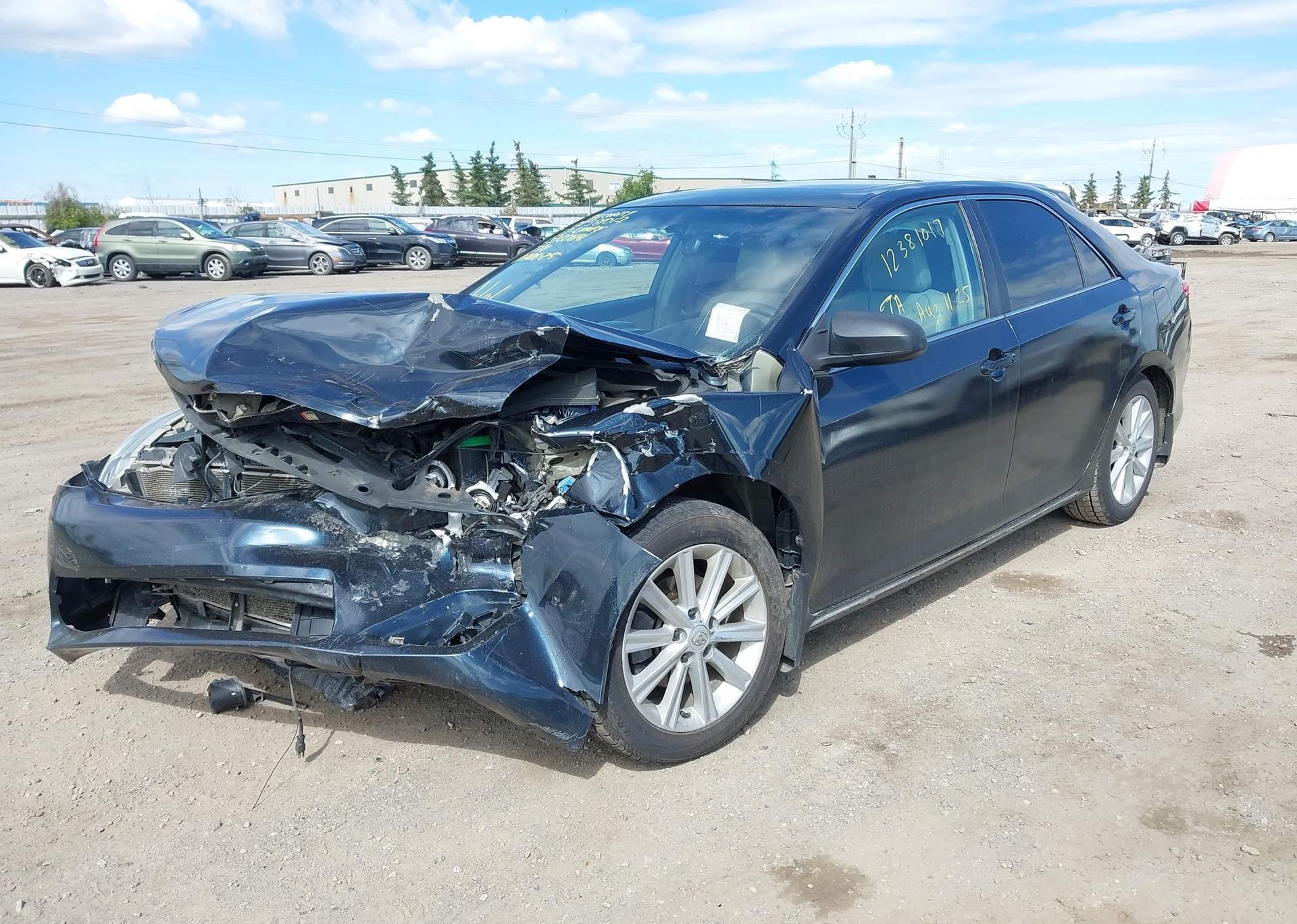2012 TOYOTA CAMRY XLE V6