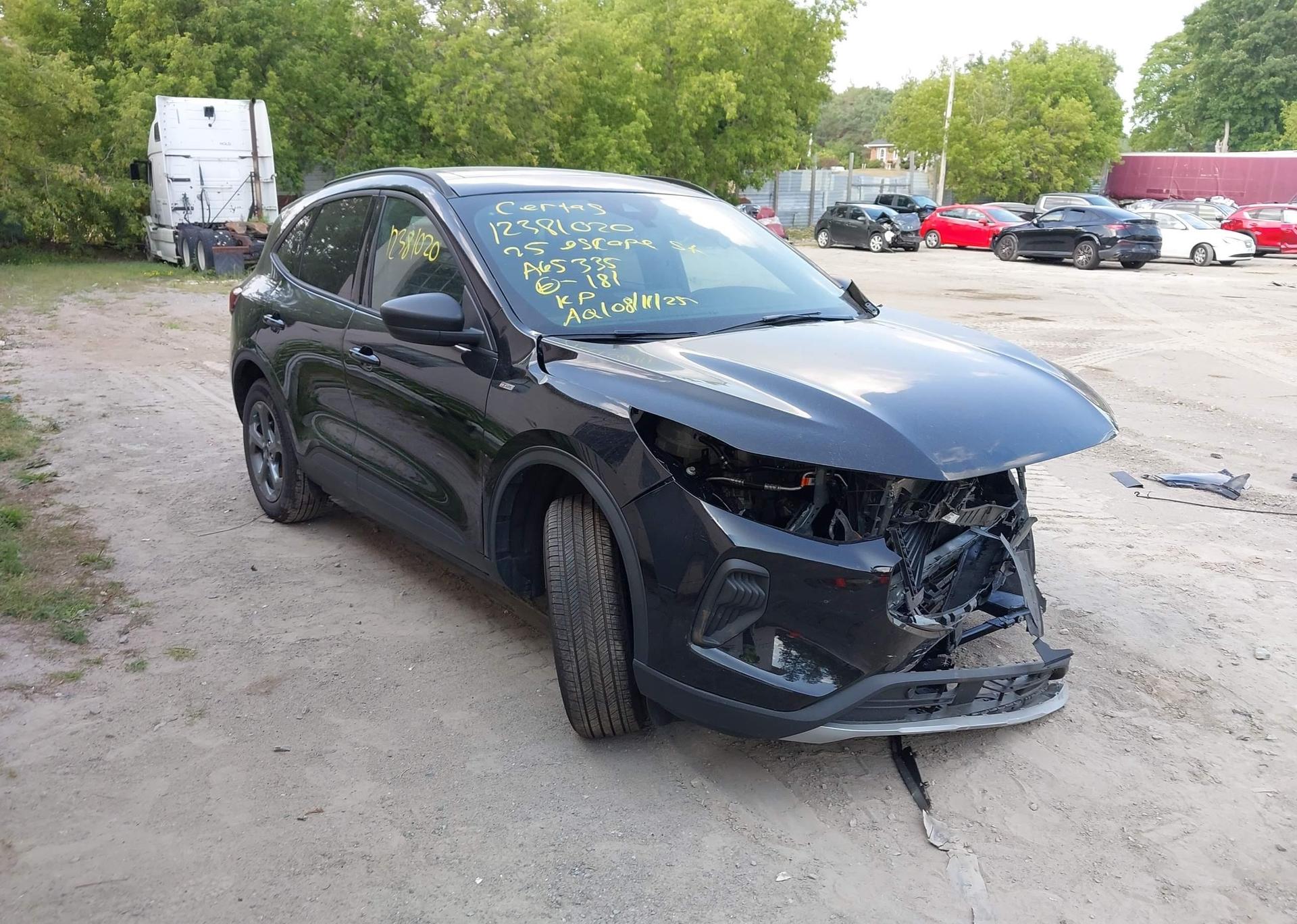 2025 FORD ESCAPE ST LINE