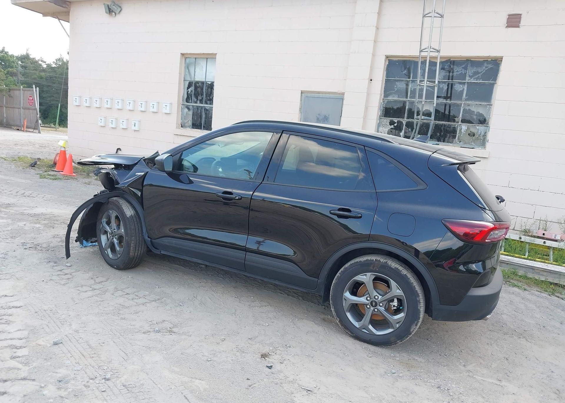 2025 FORD ESCAPE ST LINE