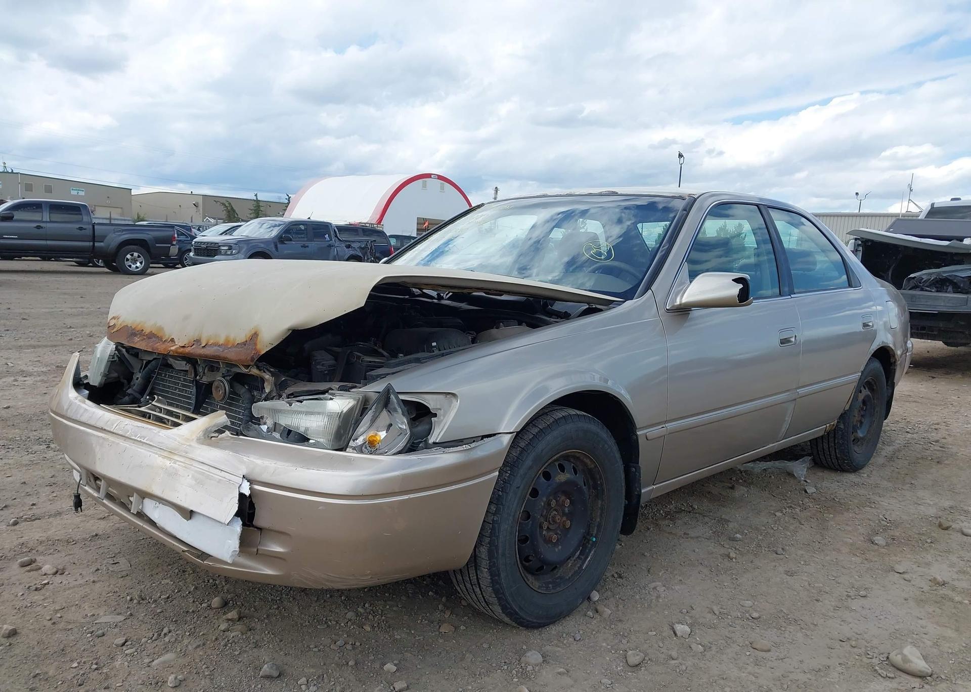 1998 TOYOTA CAMRY CE