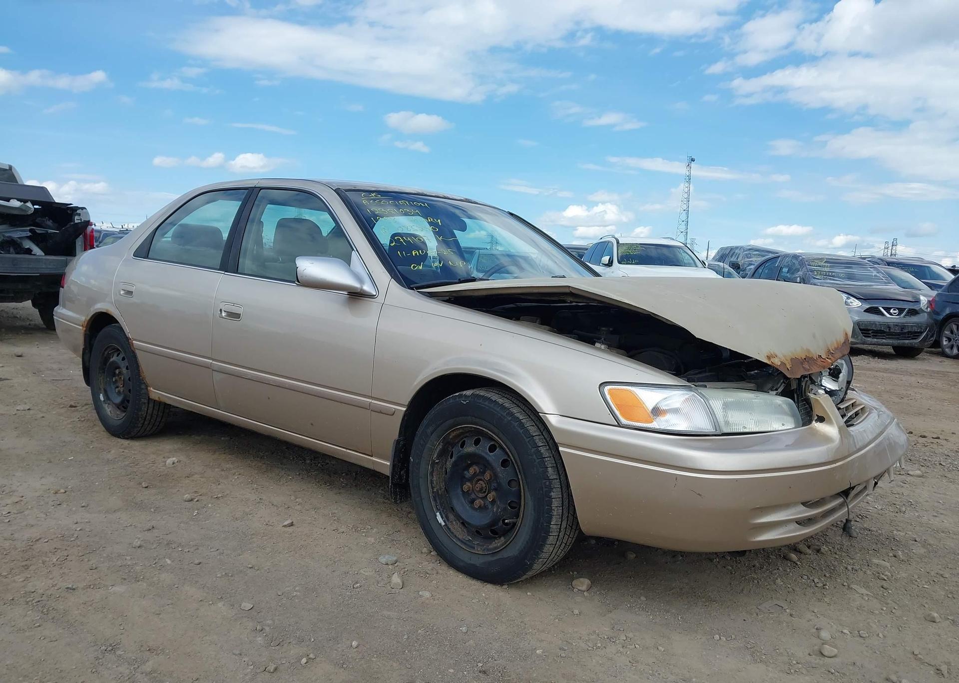 1998 TOYOTA CAMRY CE