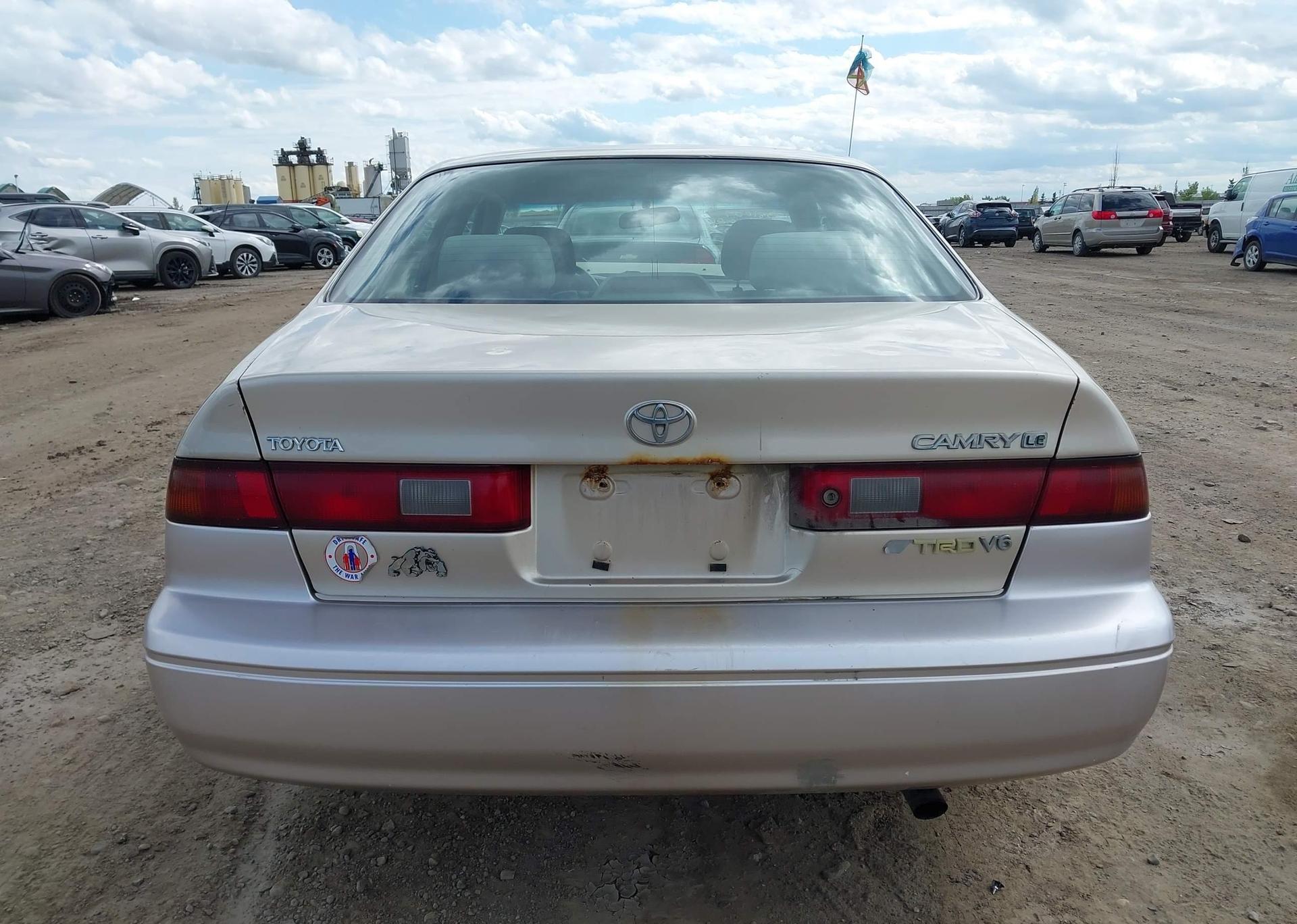 1998 TOYOTA CAMRY CE
