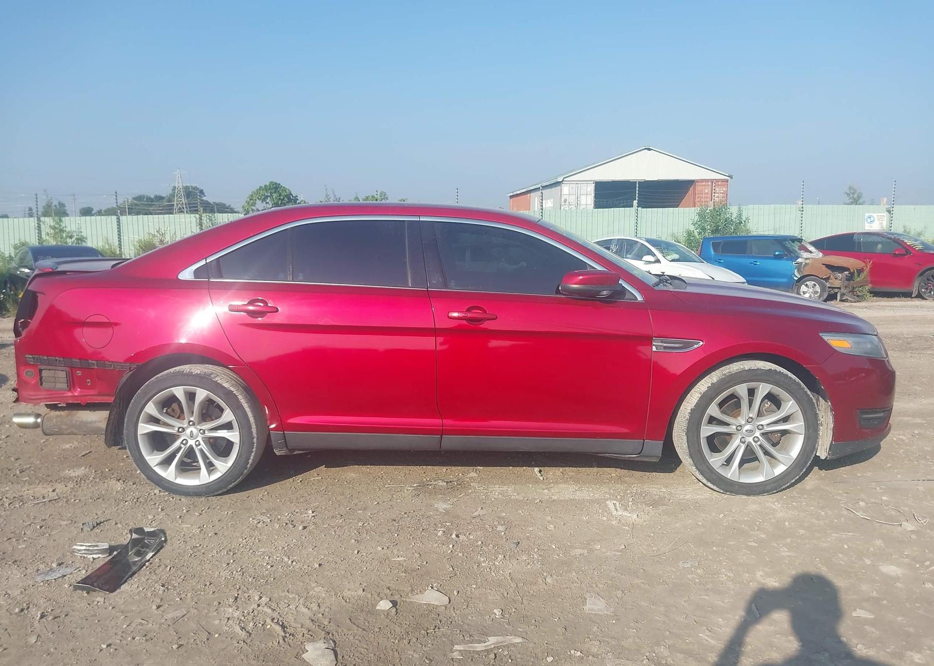 2013 FORD TAURUS SEL