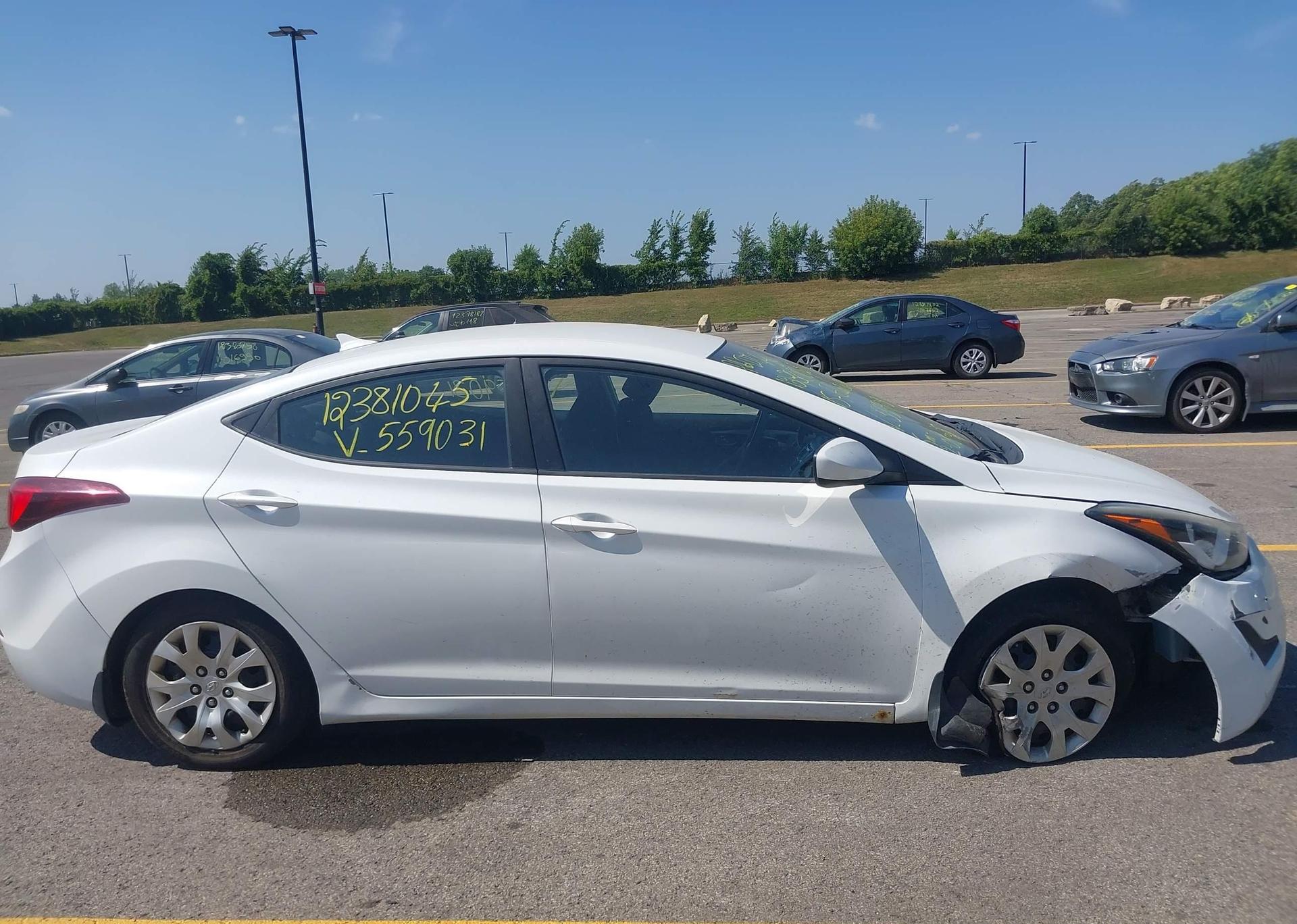 2015 HYUNDAI ELANTRA GL