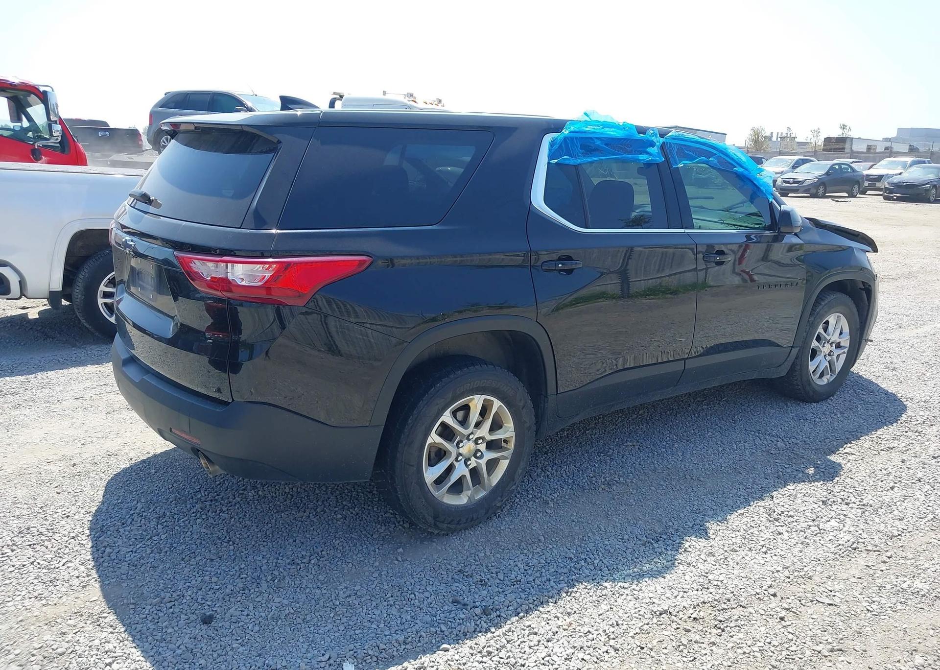2020 CHEVROLET TRAVERSE LS