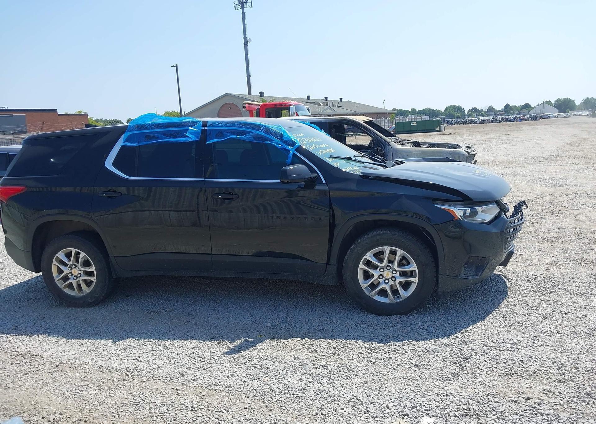 2020 CHEVROLET TRAVERSE LS