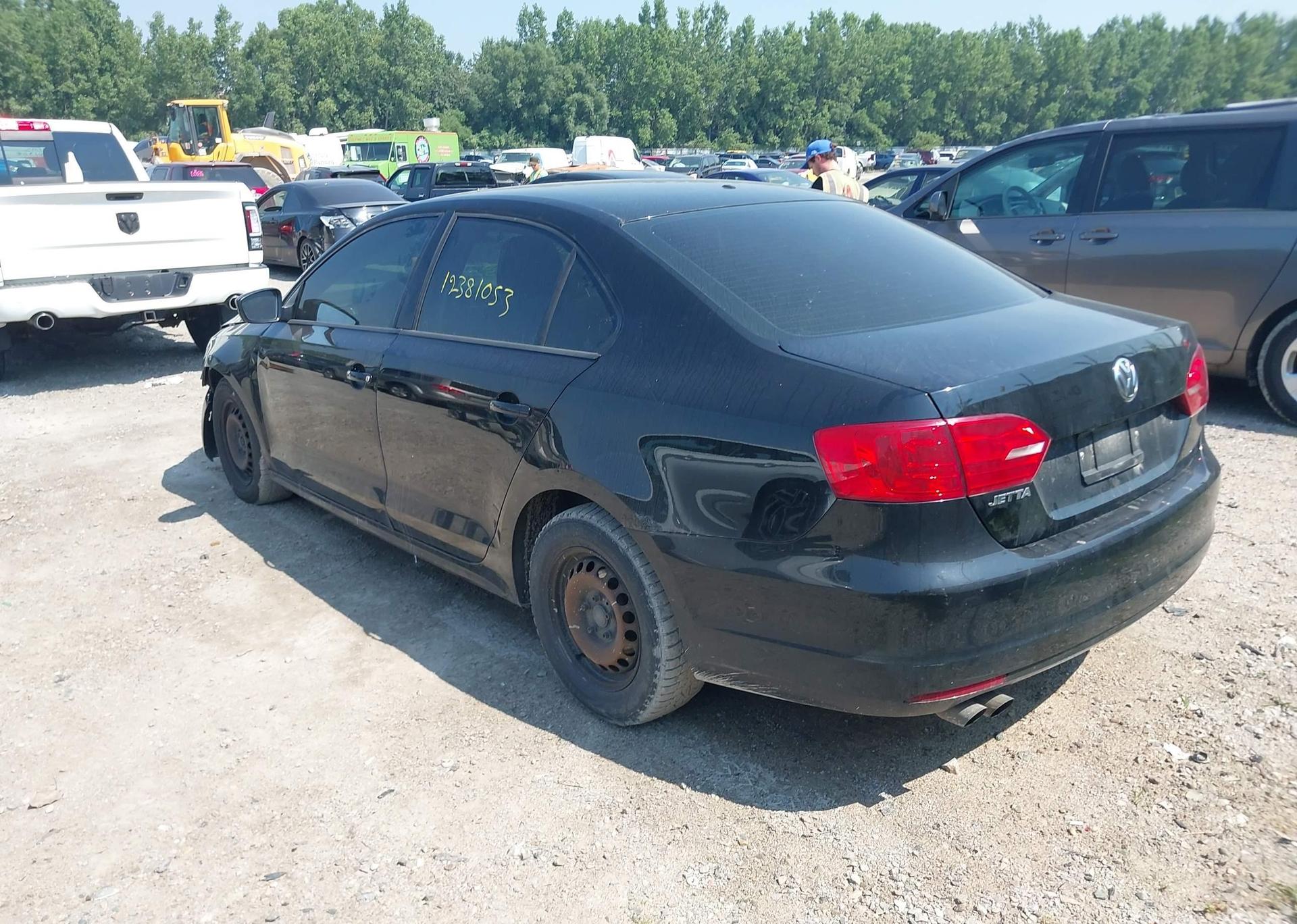 2013 VOLKSWAGEN JETTA S